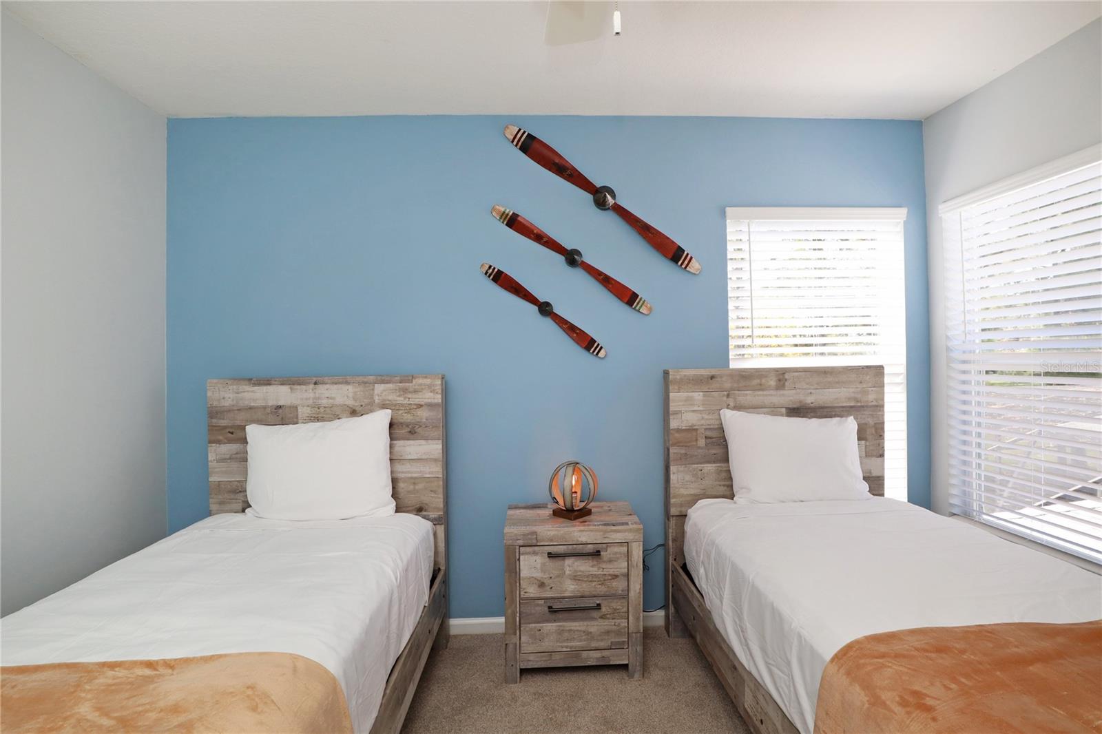 8211 FAN PALM WAY, KISSIMMEE, FL, 34747