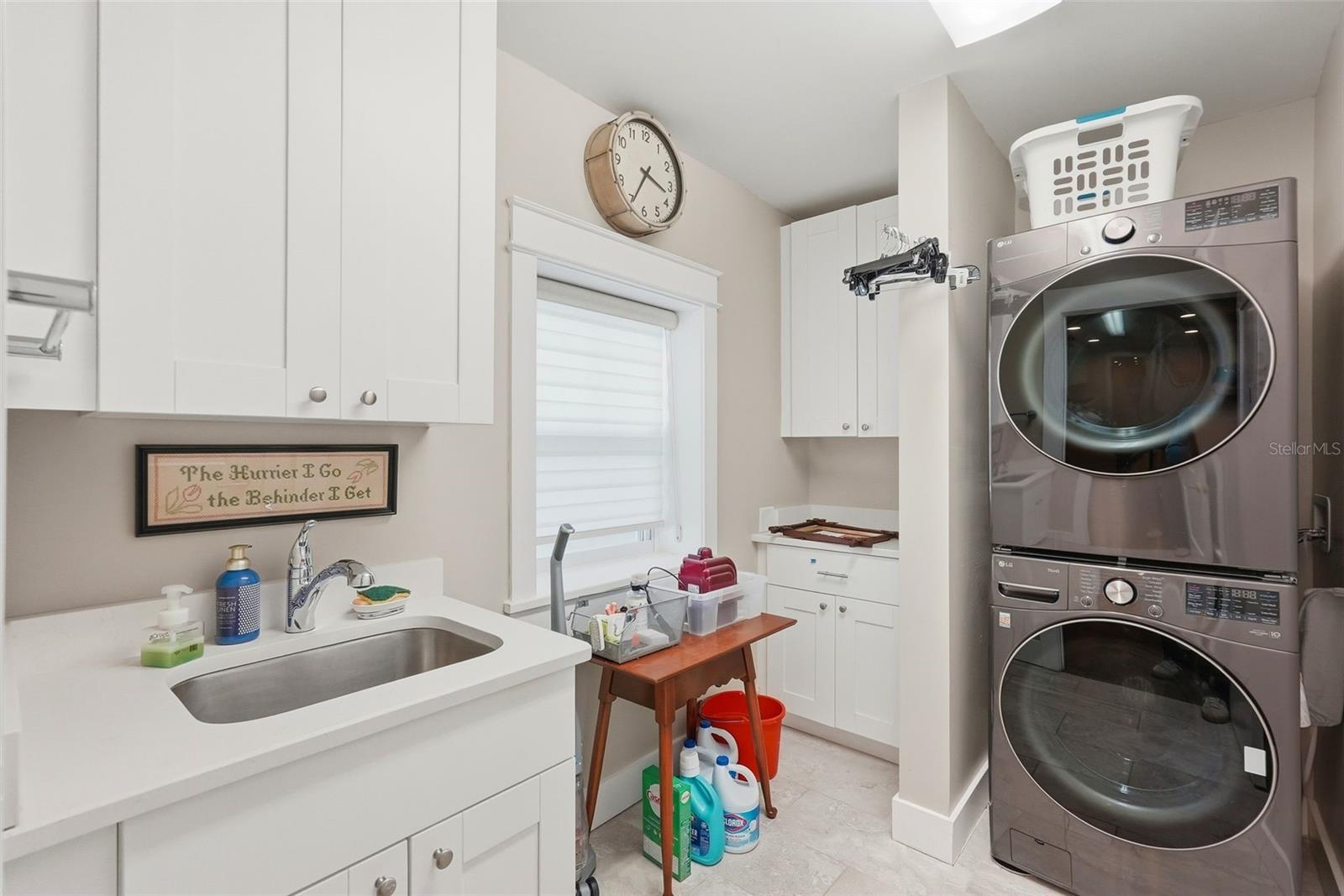 430 11TH AVE NE, ST PETERSBURG, FL, 33701