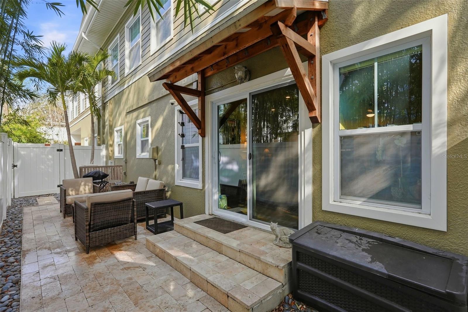 430 11TH AVE NE, ST PETERSBURG, FL, 33701