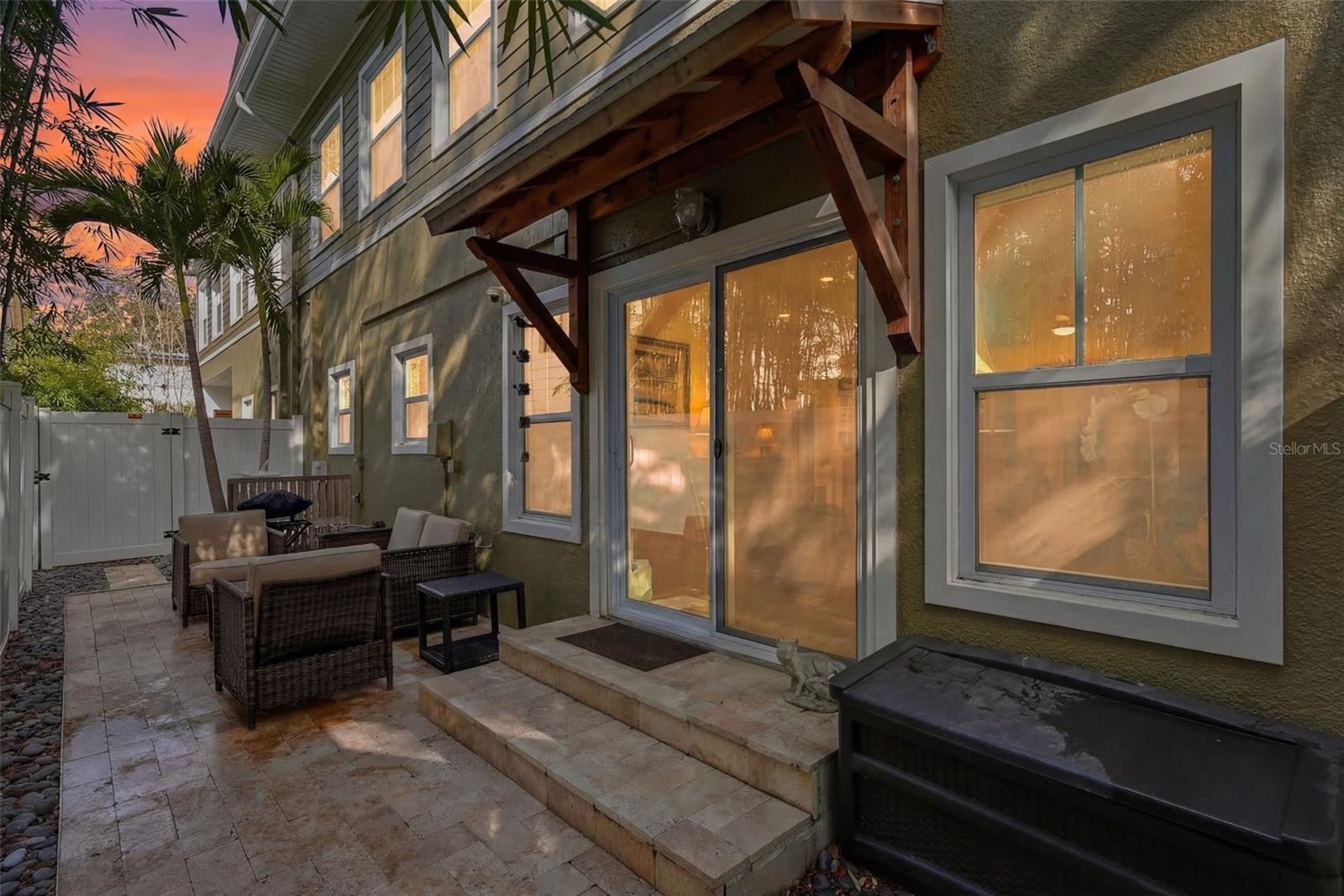 430 11TH AVE NE, ST PETERSBURG, FL, 33701