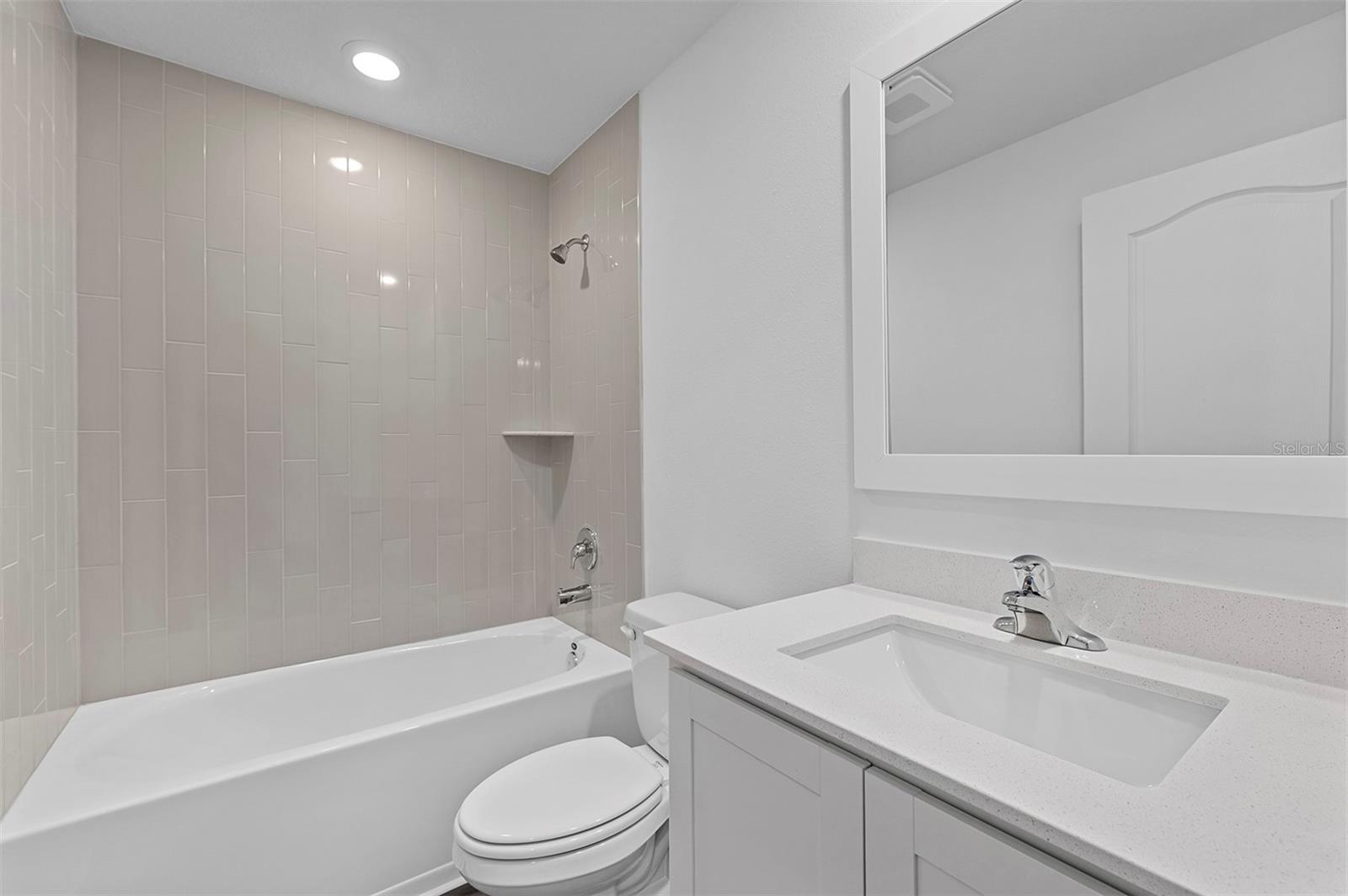 552 BAY LEAF DR, POINCIANA, FL, 34759