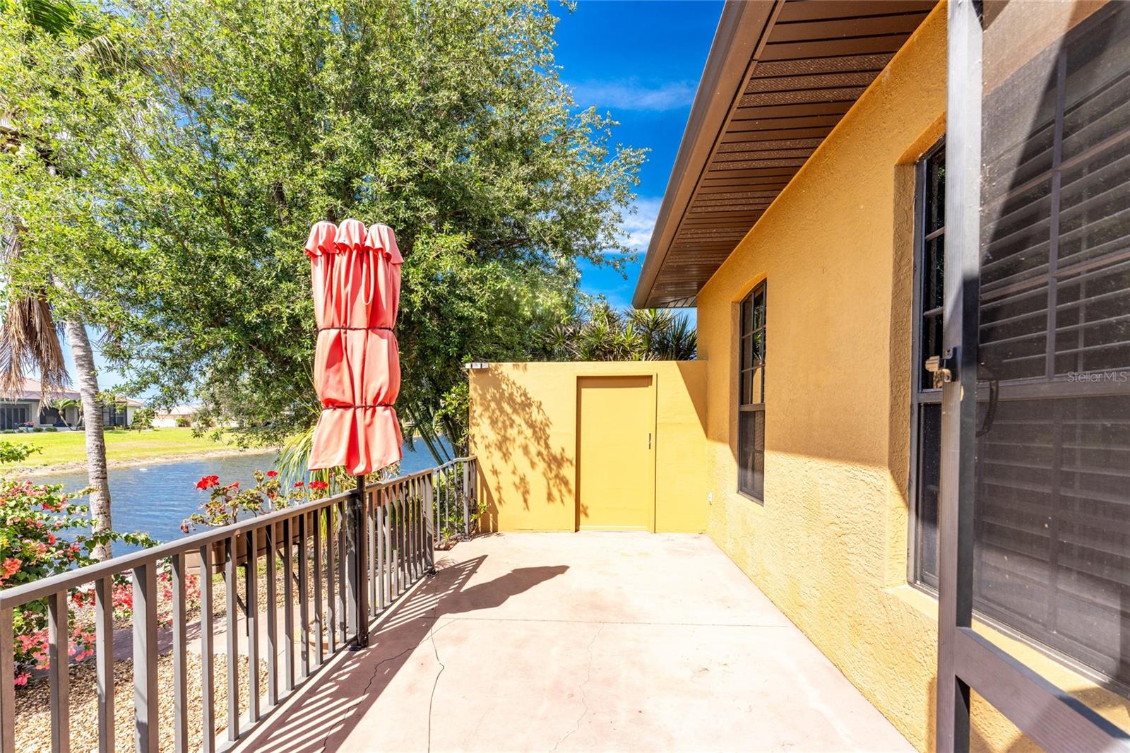 1141 ROTONDA CIR, ROTONDA WEST, FL, 33947