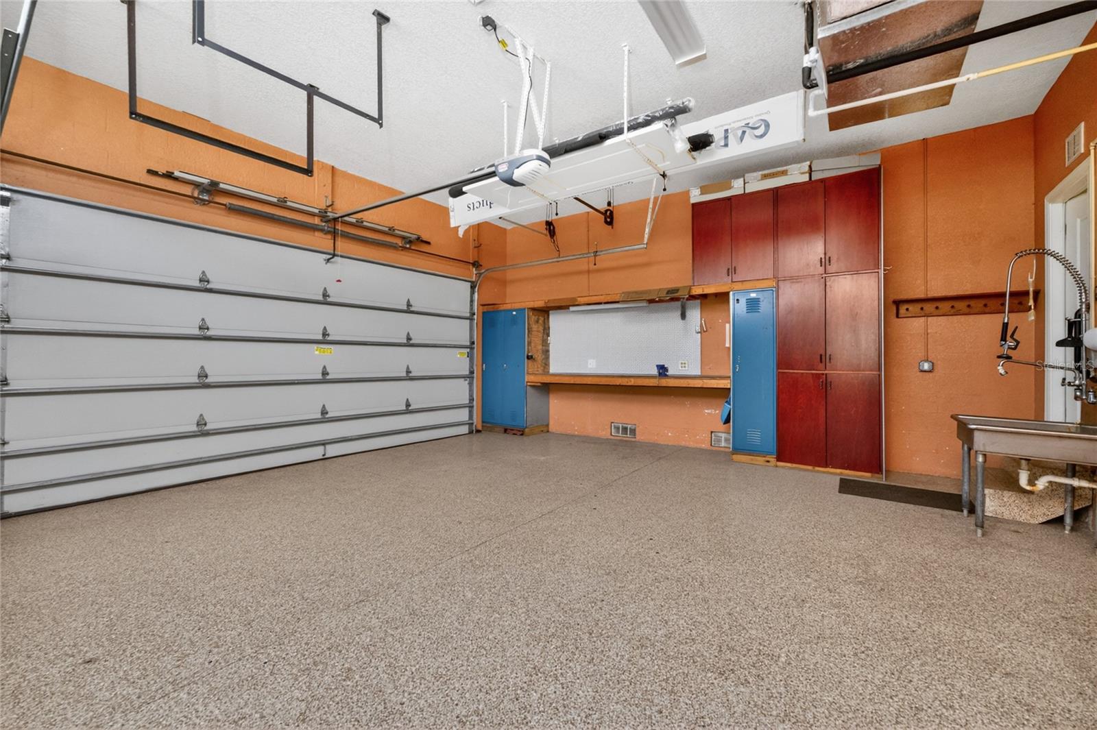 1141 ROTONDA CIR, ROTONDA WEST, FL, 33947