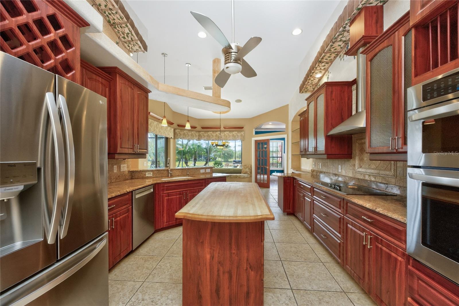 1141 ROTONDA CIR, ROTONDA WEST, FL, 33947