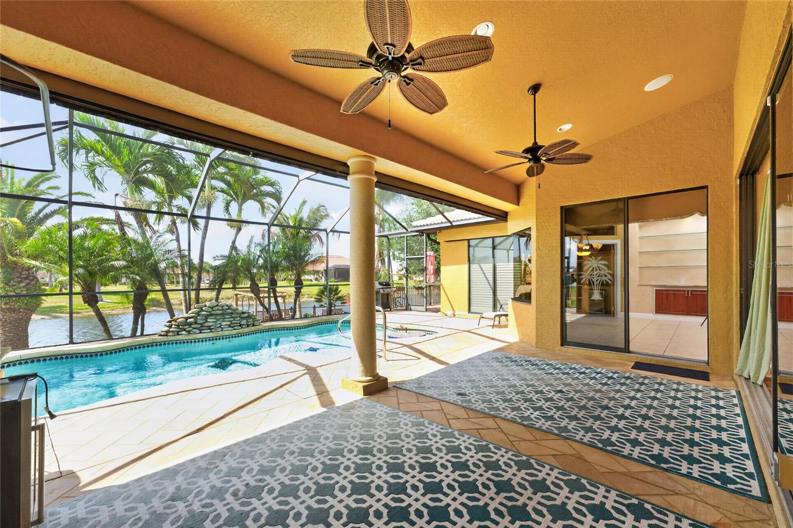 1141 ROTONDA CIR, ROTONDA WEST, FL, 33947