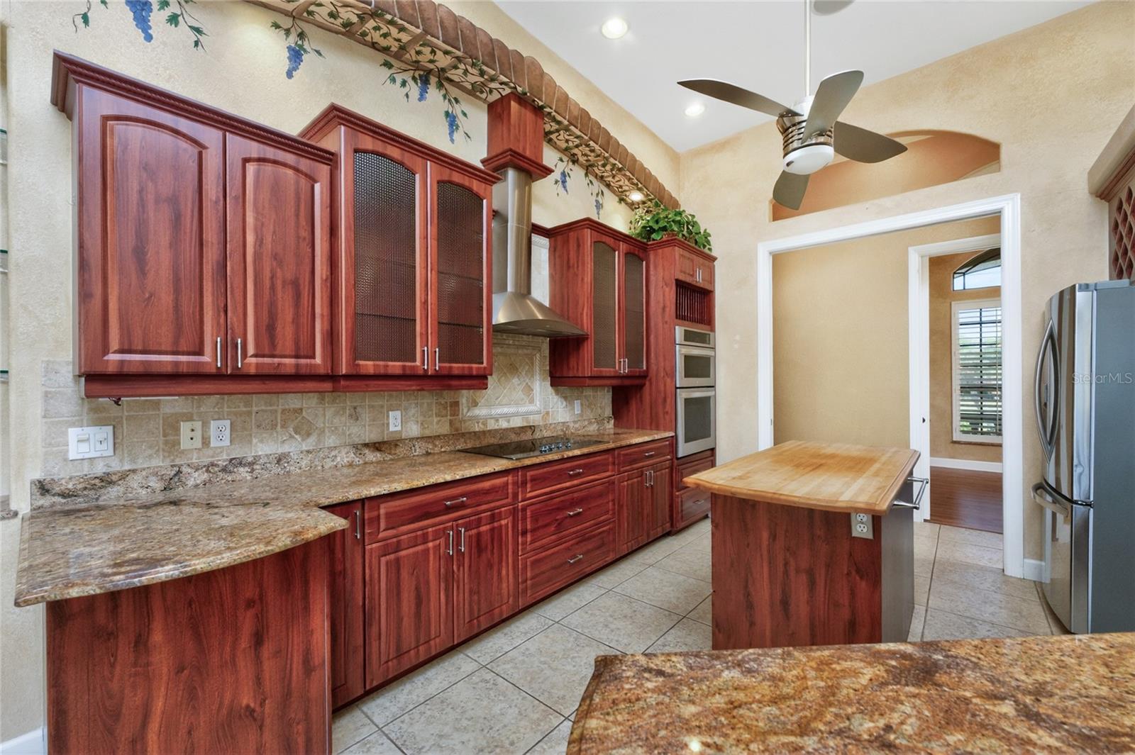 1141 ROTONDA CIR, ROTONDA WEST, FL, 33947