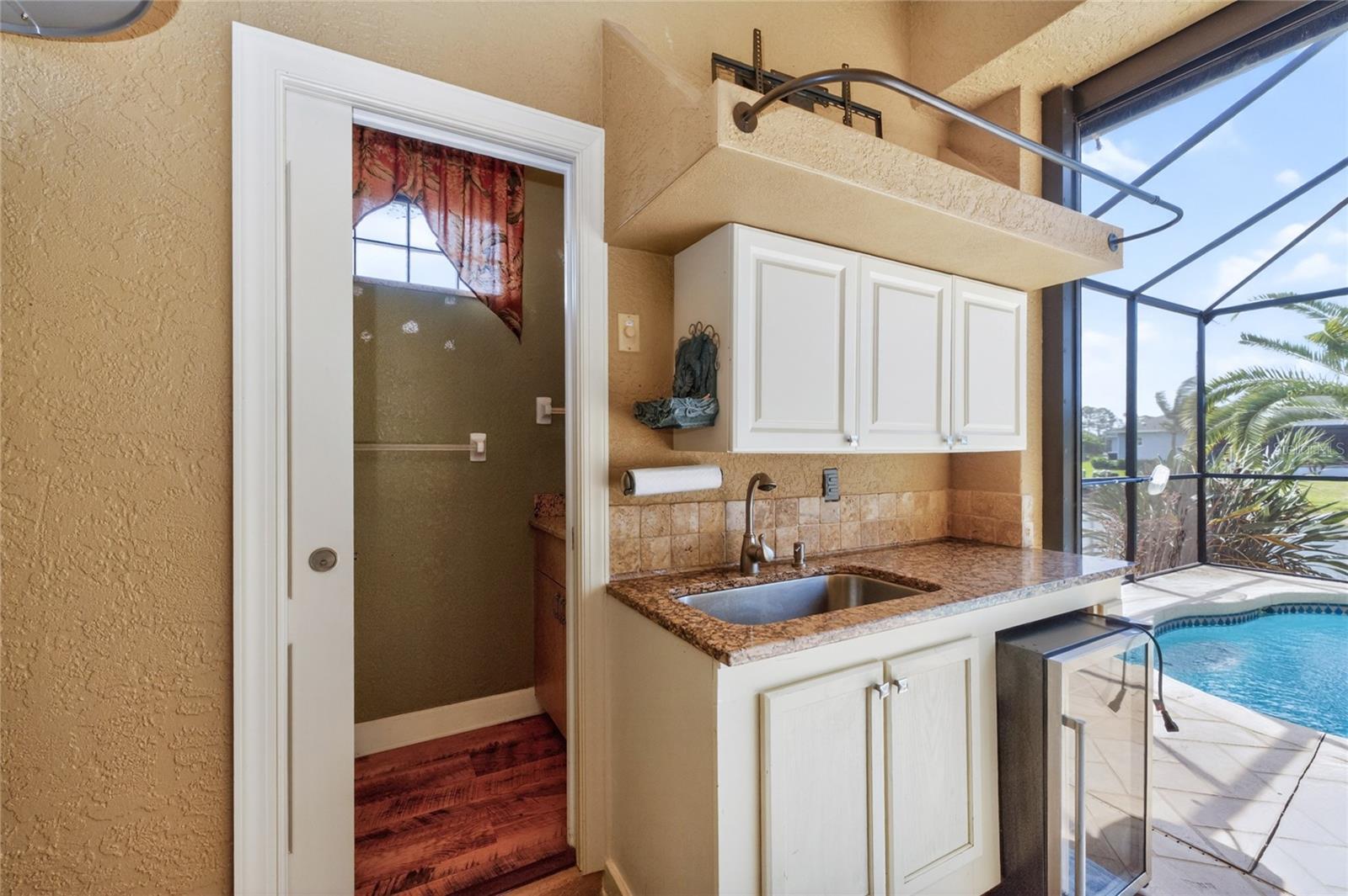 1141 ROTONDA CIR, ROTONDA WEST, FL, 33947