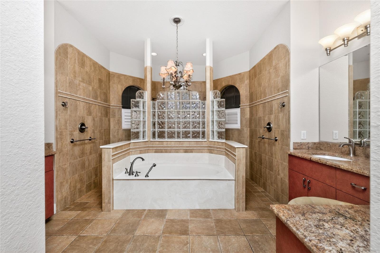 1141 ROTONDA CIR, ROTONDA WEST, FL, 33947