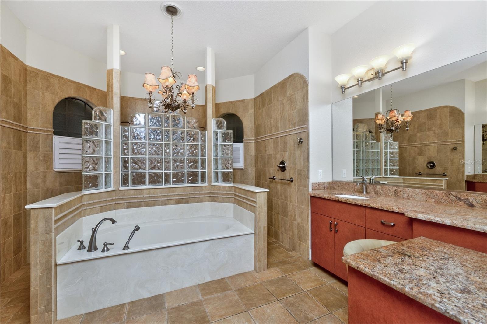 1141 ROTONDA CIR, ROTONDA WEST, FL, 33947