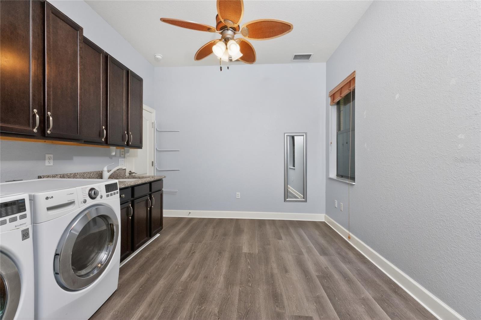 1141 ROTONDA CIR, ROTONDA WEST, FL, 33947