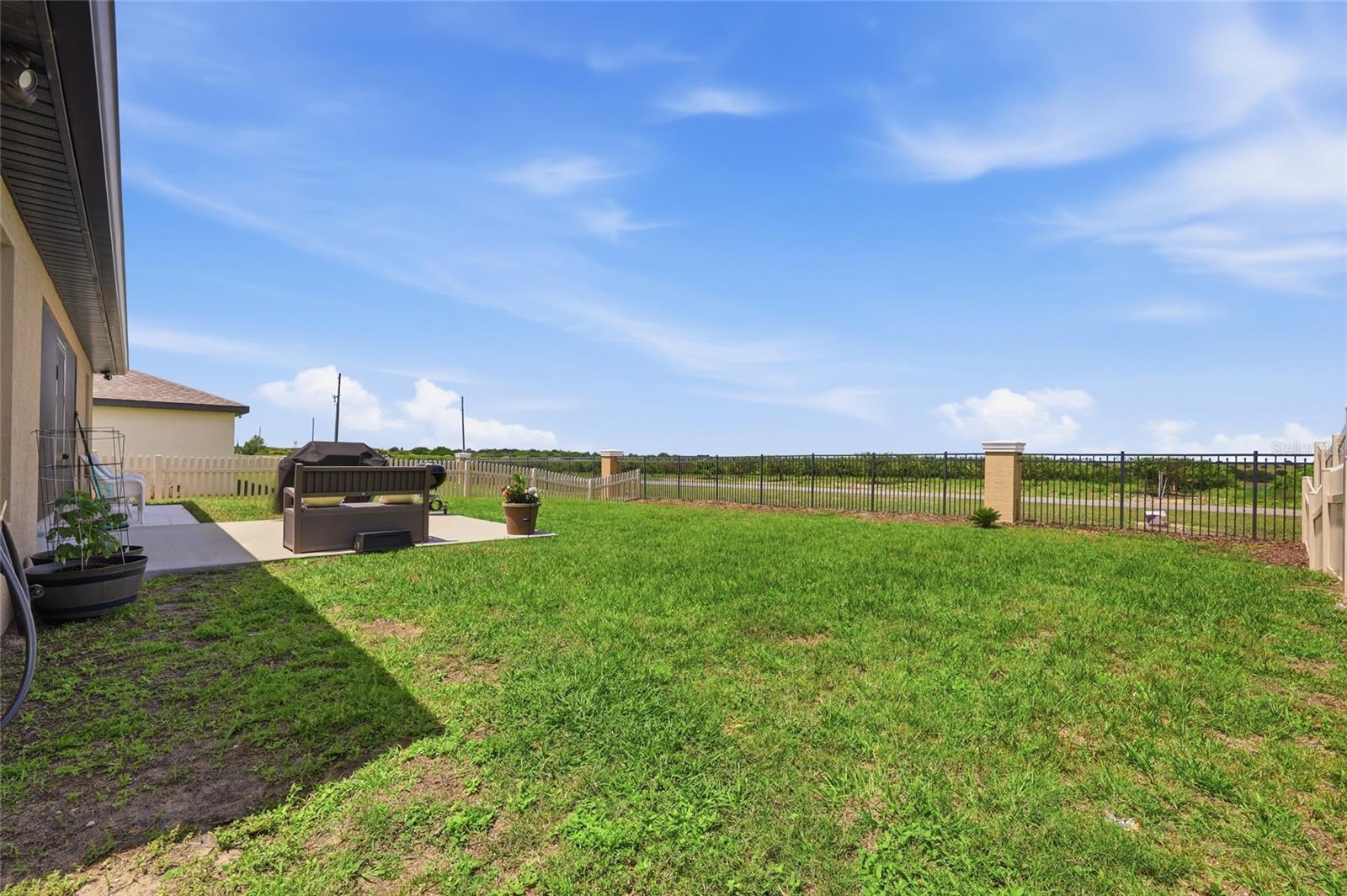 1607 SWAN LAKE CIR, DUNDEE, FL, 33838