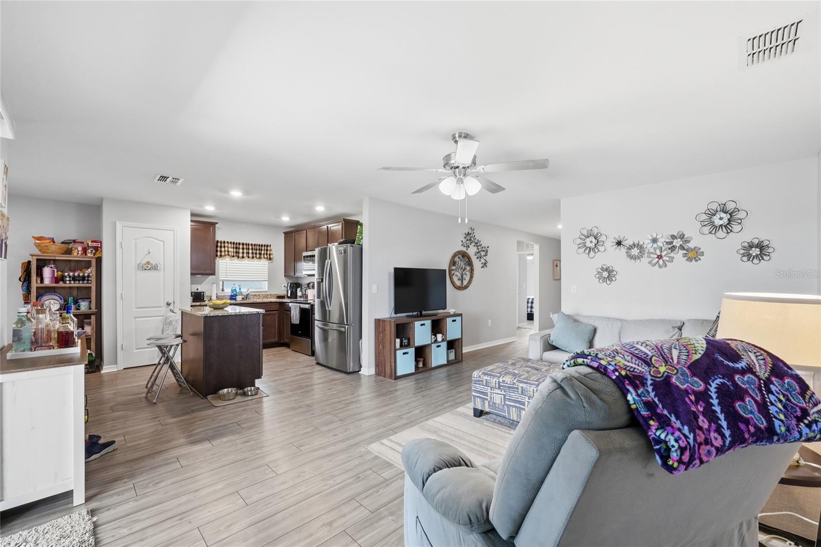 1607 SWAN LAKE CIR, DUNDEE, FL, 33838