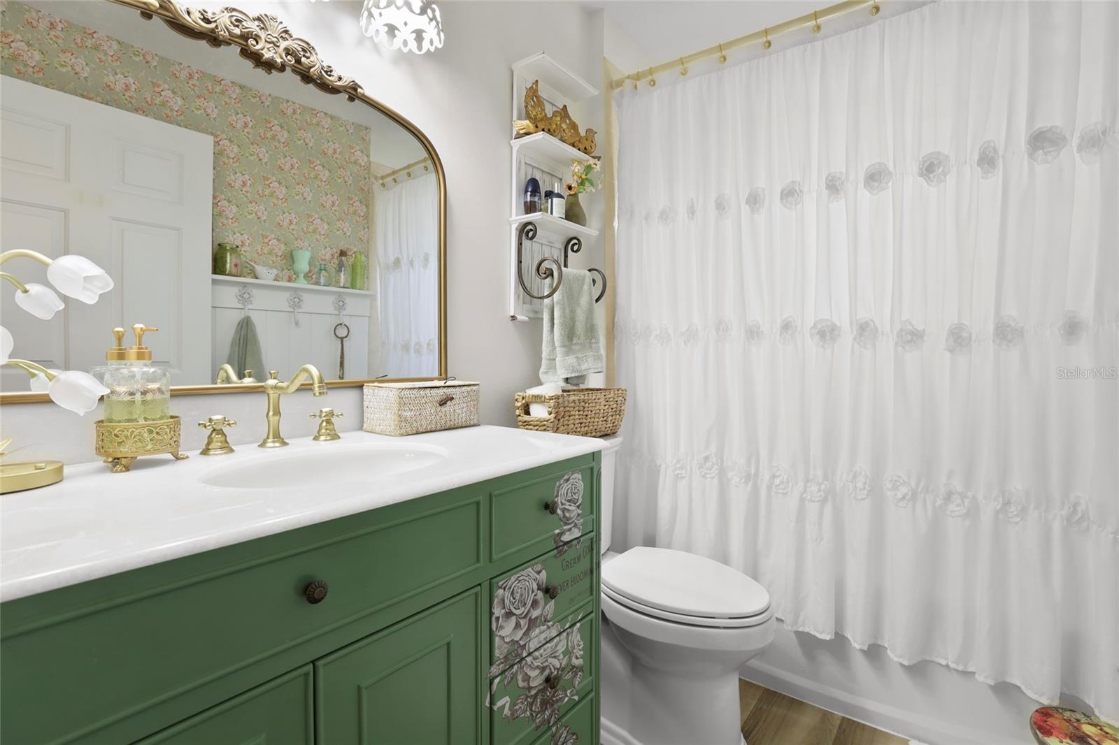 375 E TEMPLE CT SW, VERO BEACH, FL, 32968