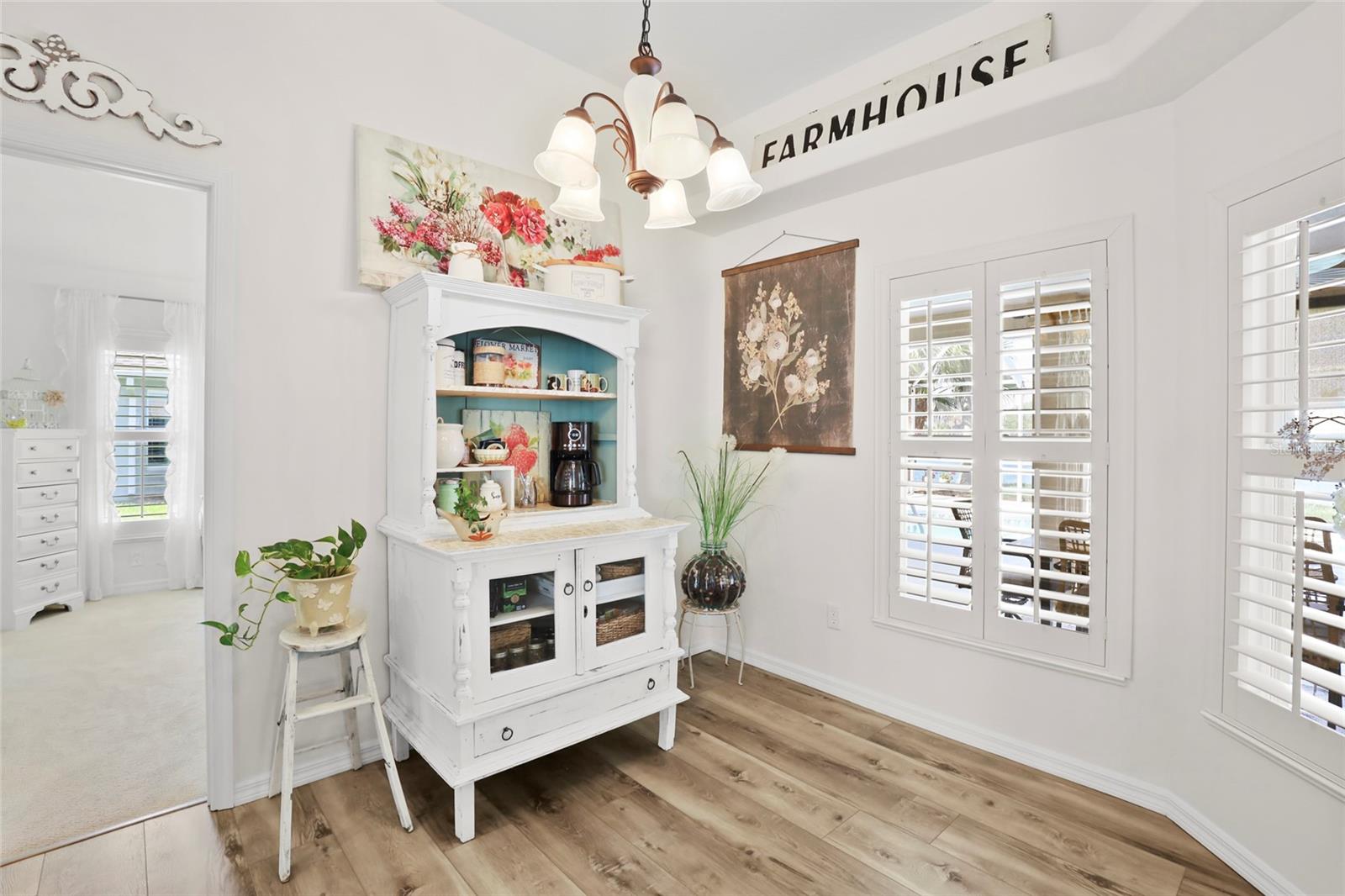 375 E TEMPLE CT SW, VERO BEACH, FL, 32968