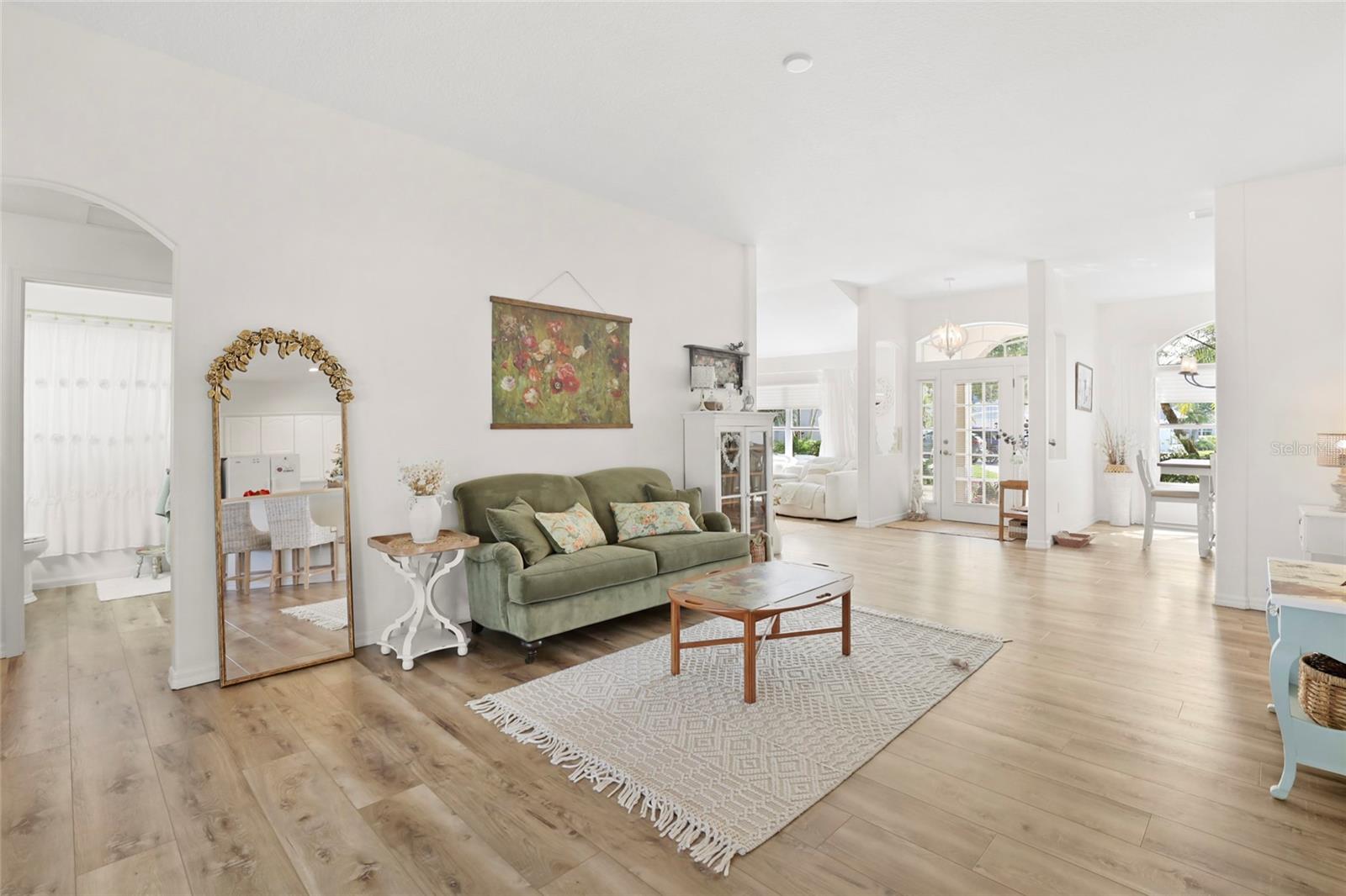 375 E TEMPLE CT SW, VERO BEACH, FL, 32968