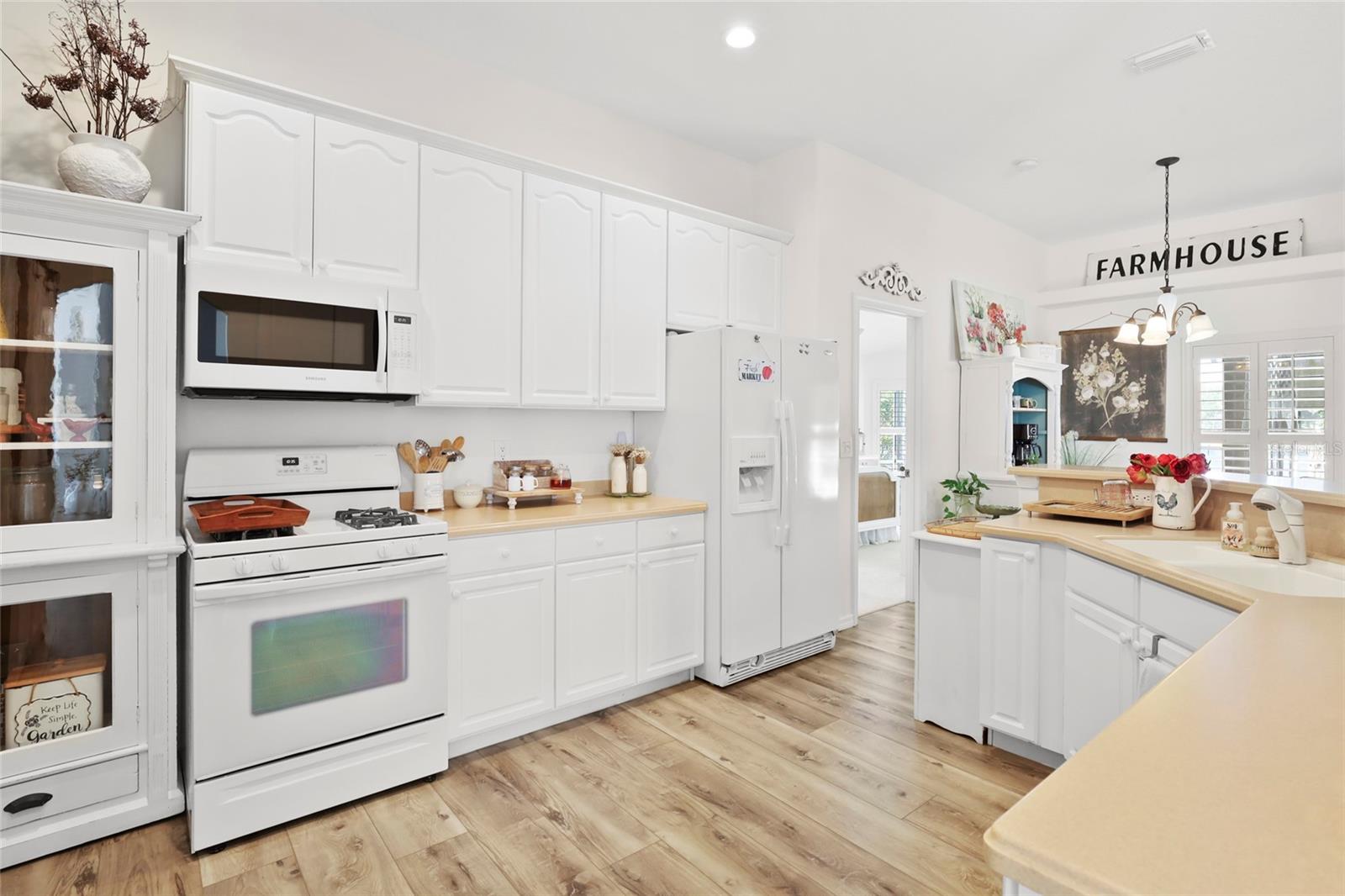 375 E TEMPLE CT SW, VERO BEACH, FL, 32968