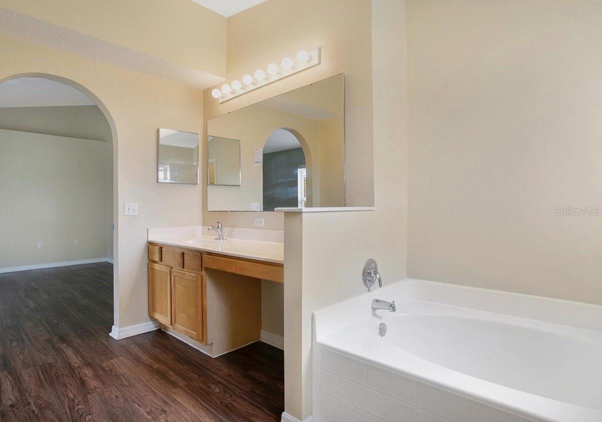 1983 PERIDOT CIR, KISSIMMEE, FL, 34743