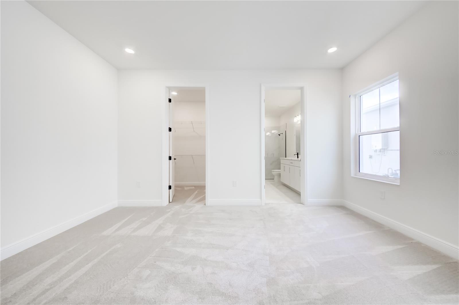 9039 DUANY LN, SARASOTA, FL, 34240