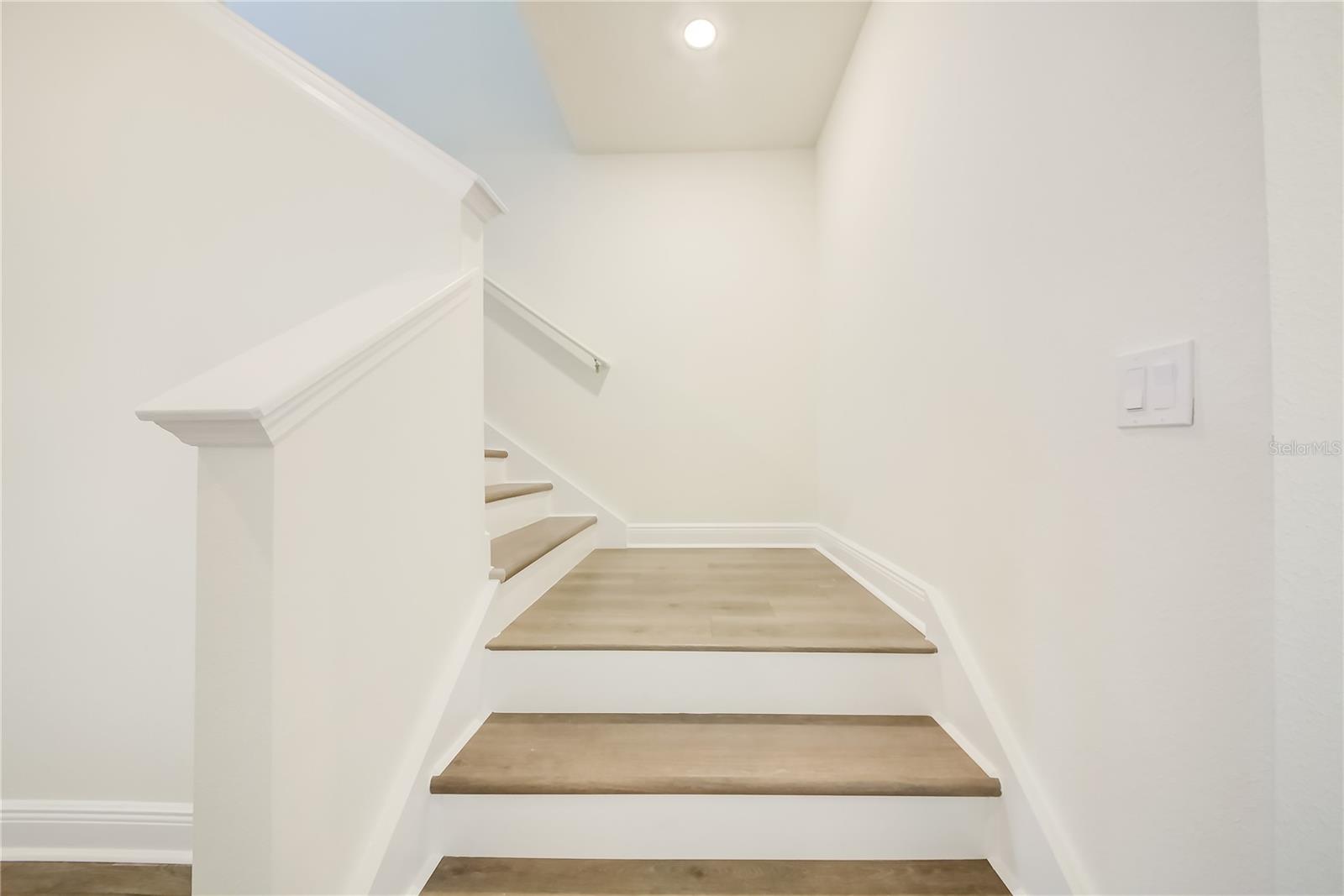 9039 DUANY LN, SARASOTA, FL, 34240