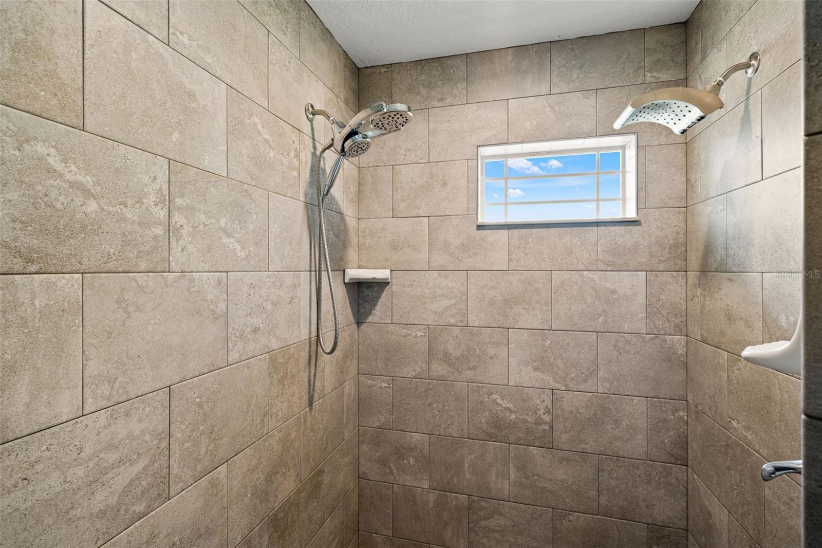 11099 YELLOW HAMMER RD, WEEKI WACHEE, FL, 34614