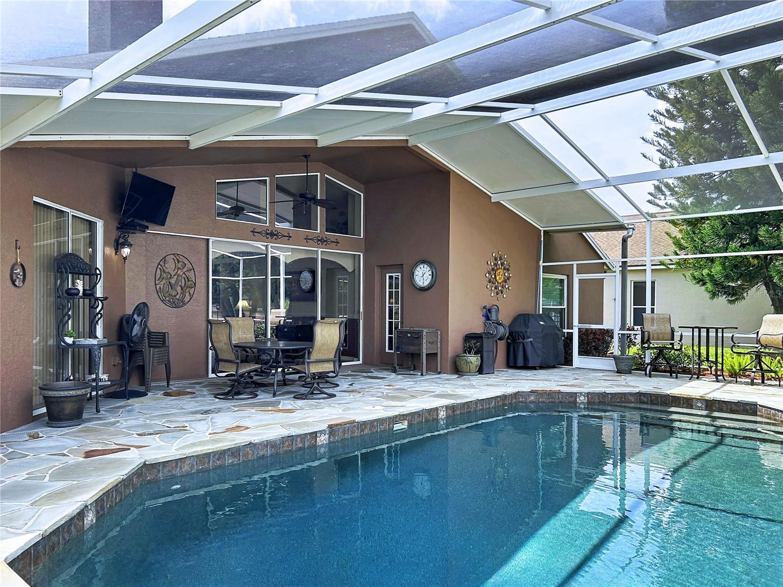 22707 LAURELDALE DR, LUTZ, FL, 33549