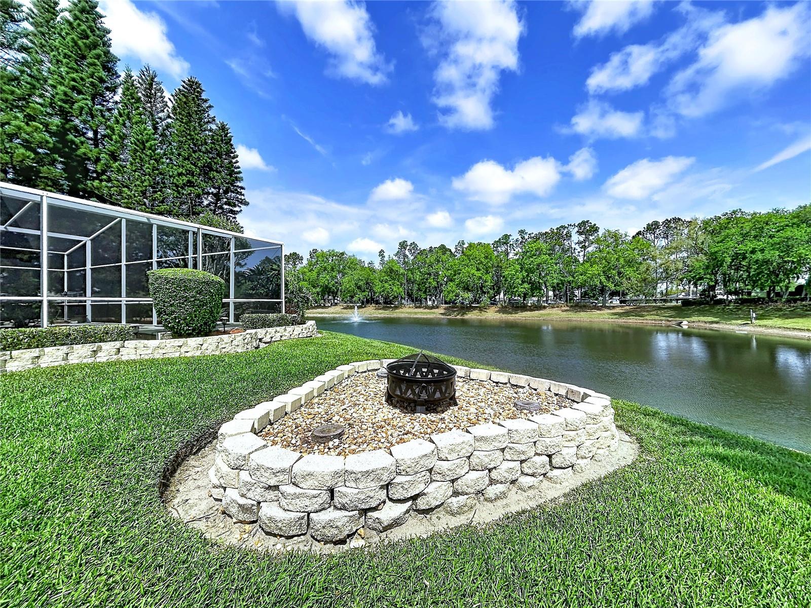 22707 LAURELDALE DR, LUTZ, FL, 33549