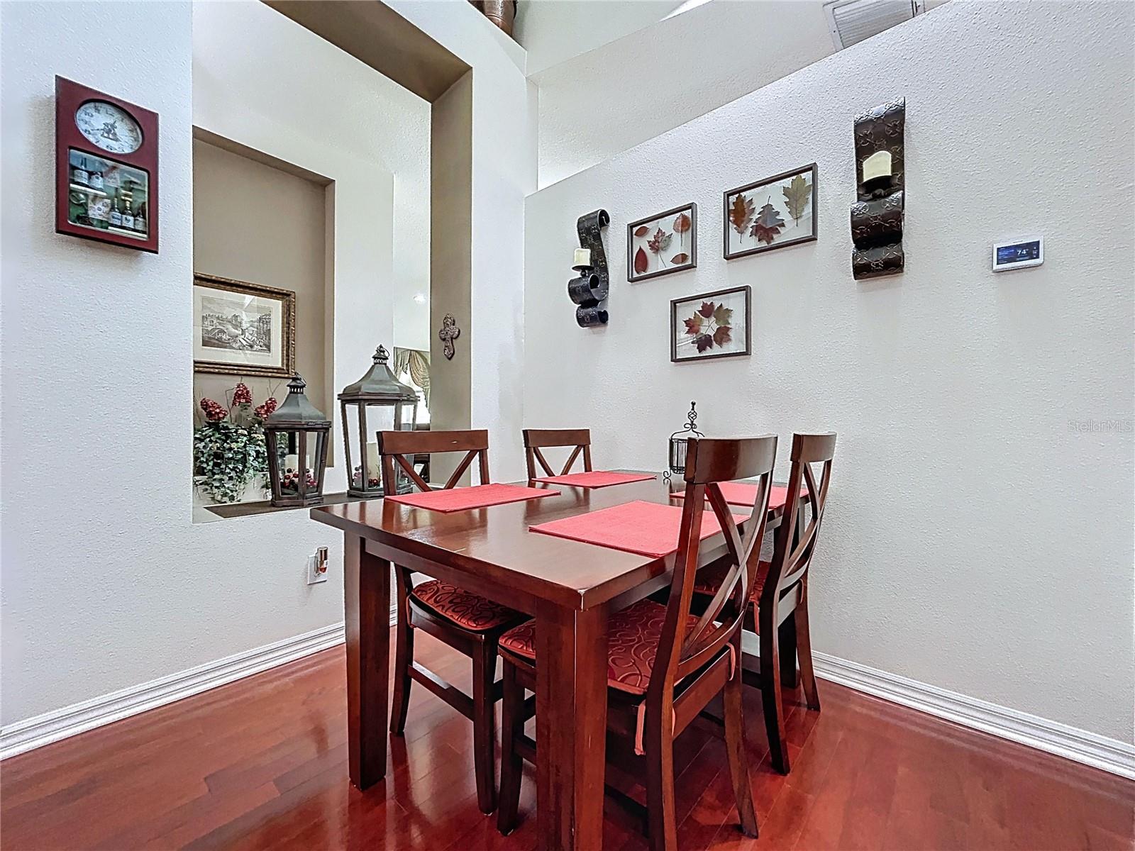 22707 LAURELDALE DR, LUTZ, FL, 33549