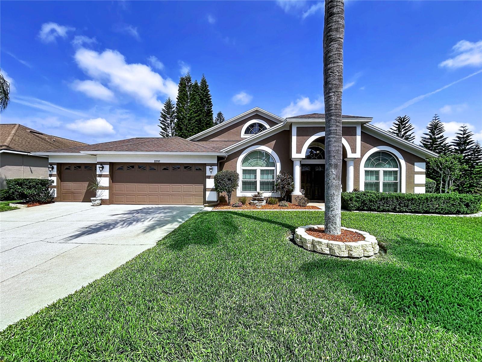 22707 LAURELDALE DR, LUTZ, FL, 33549