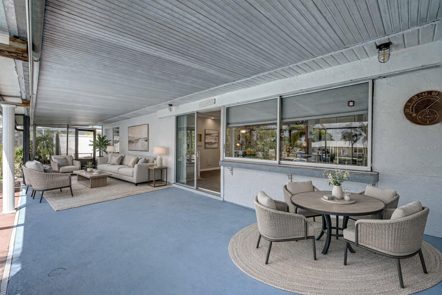 906 SAGO PALM WAY, APOLLO BEACH, FL, 33572