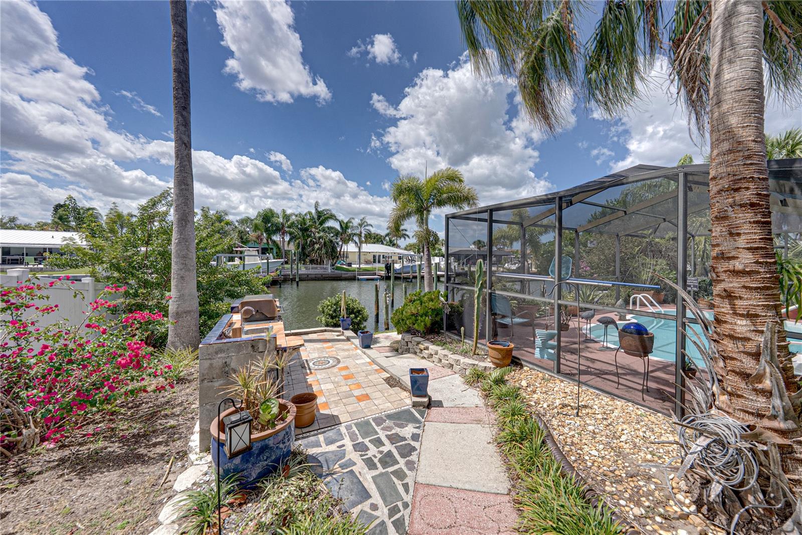 906 SAGO PALM WAY, APOLLO BEACH, FL, 33572