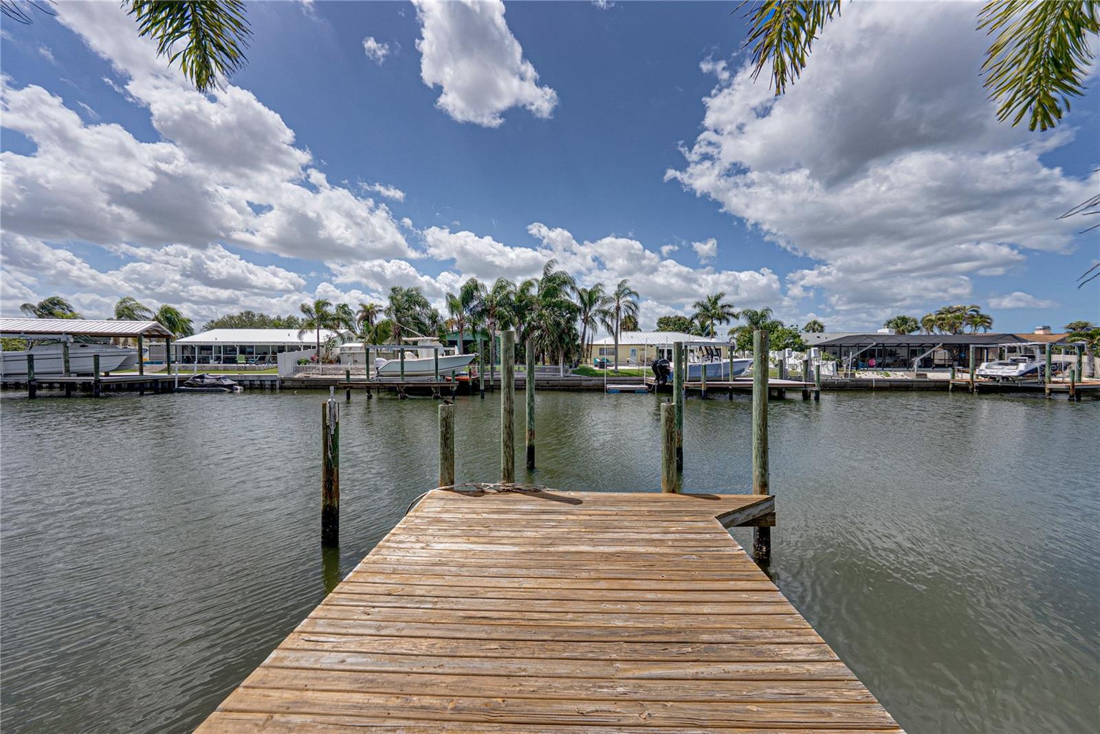 906 SAGO PALM WAY, APOLLO BEACH, FL, 33572