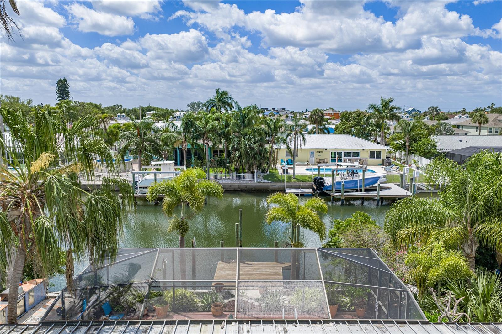 906 SAGO PALM WAY, APOLLO BEACH, FL, 33572