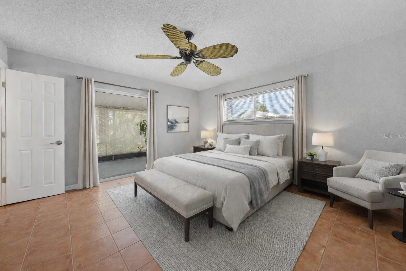 906 SAGO PALM WAY, APOLLO BEACH, FL, 33572