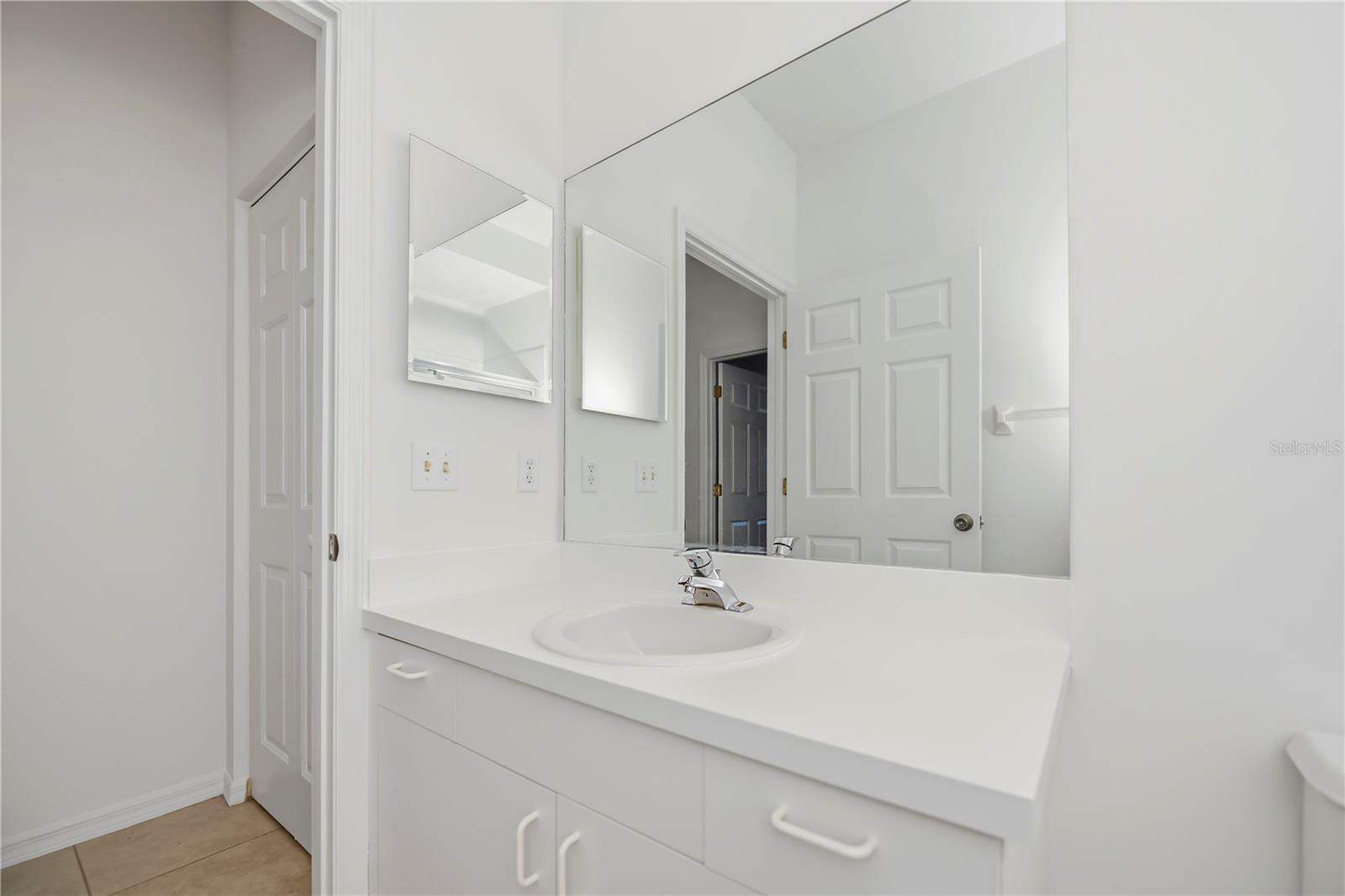 1343 RED OAK LN, PORT CHARLOTTE, FL, 33948