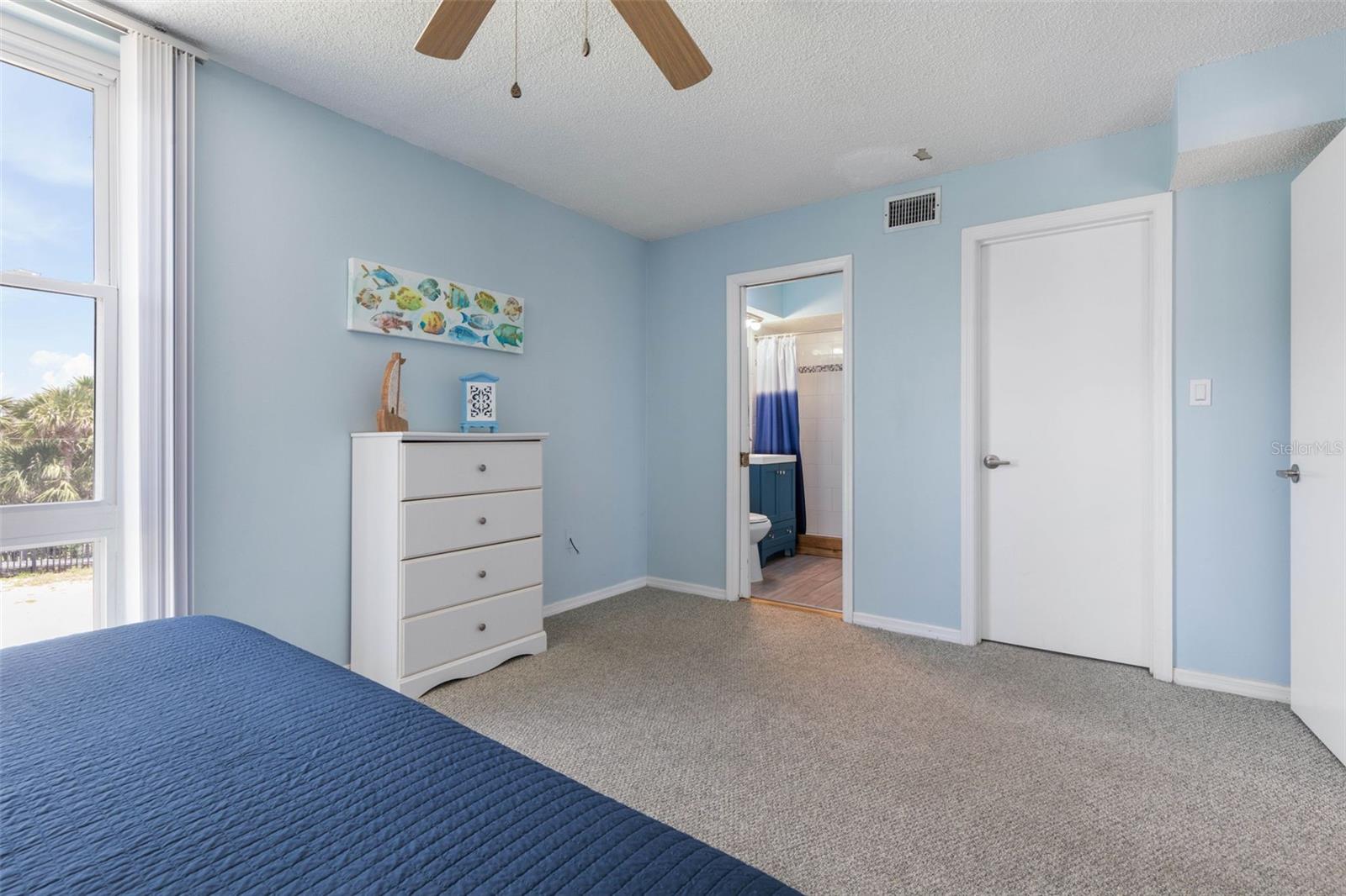 901 N OCEAN SHORE BLVD, FLAGLER BEACH, FL, 32136