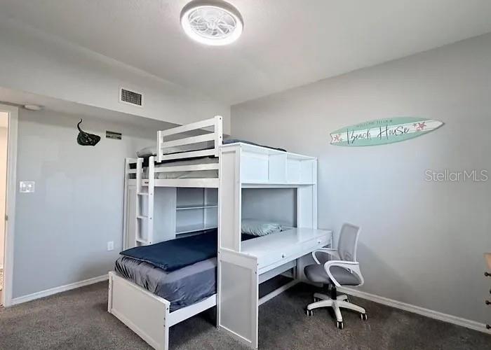 901 N OCEAN SHORE BLVD, FLAGLER BEACH, FL, 32136