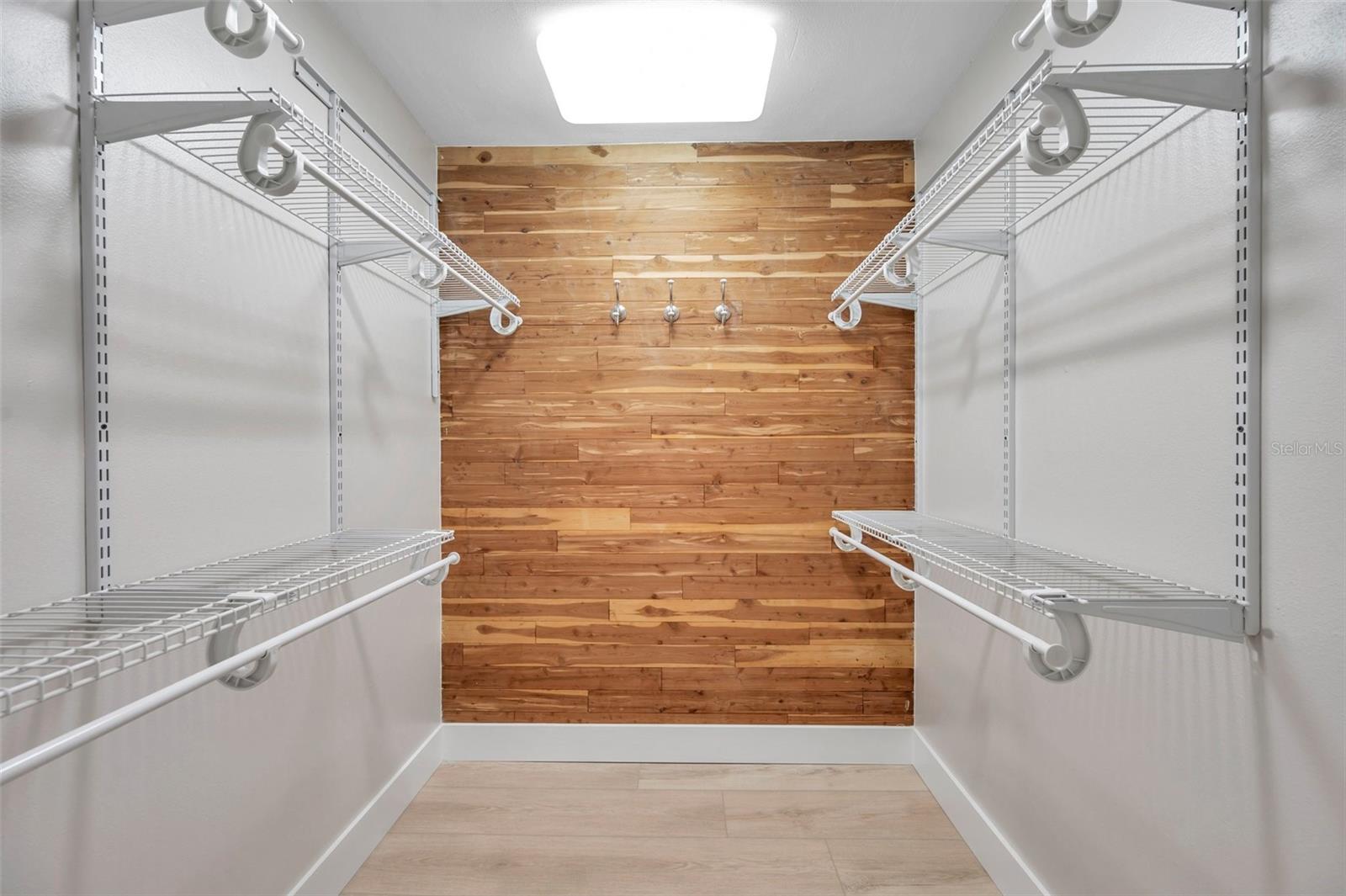 8789 MAPLEWOOD RD, SEMINOLE, FL, 33777