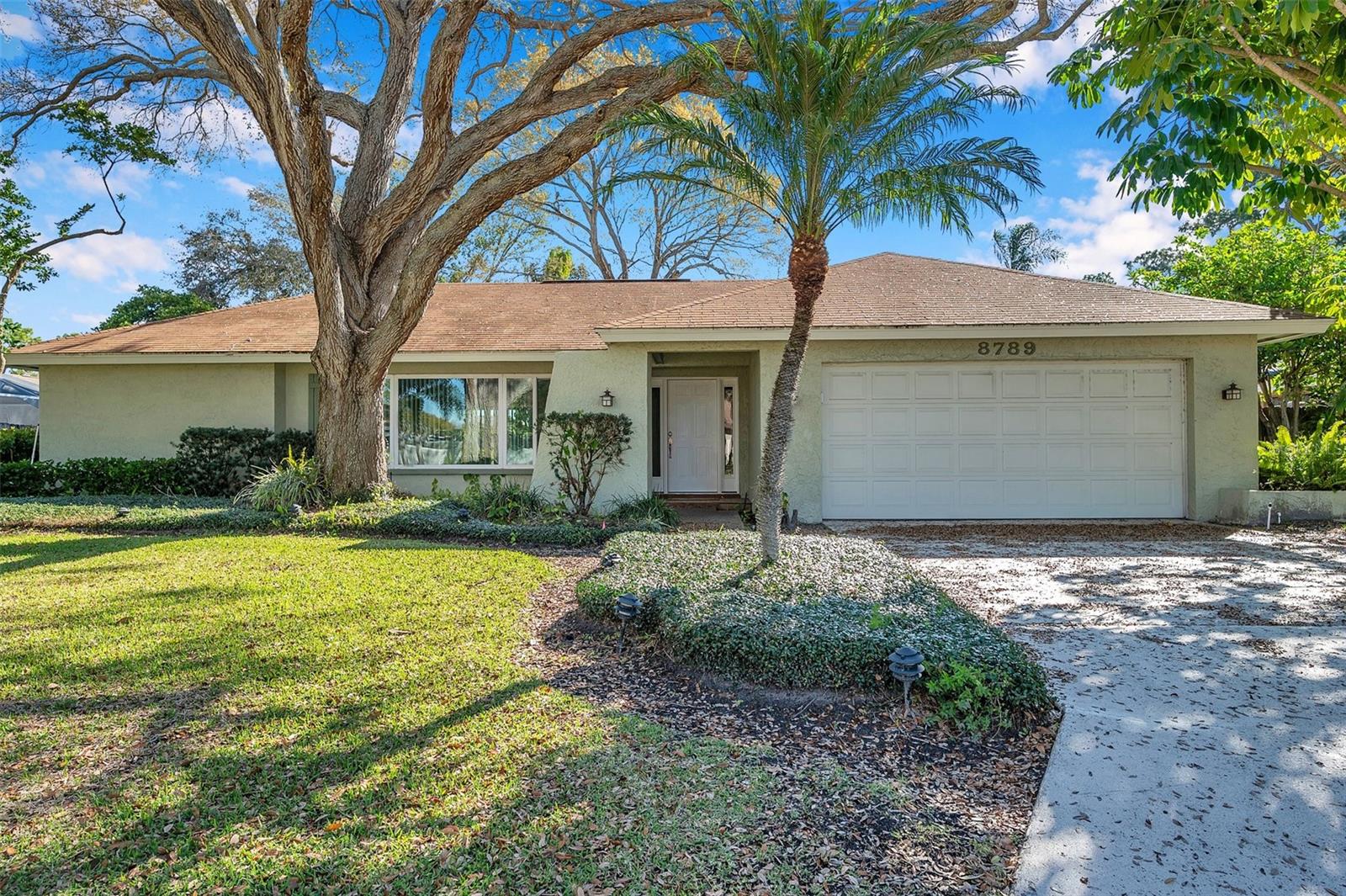 8789 MAPLEWOOD RD, SEMINOLE, FL, 33777