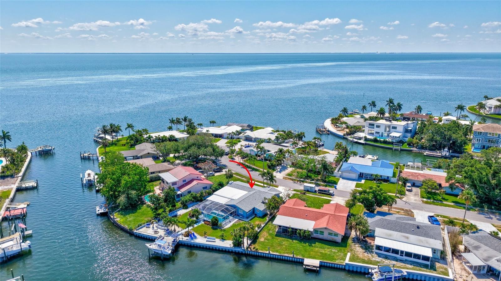 563 LEWIS BLVD SE, ST PETERSBURG, FL, 33705