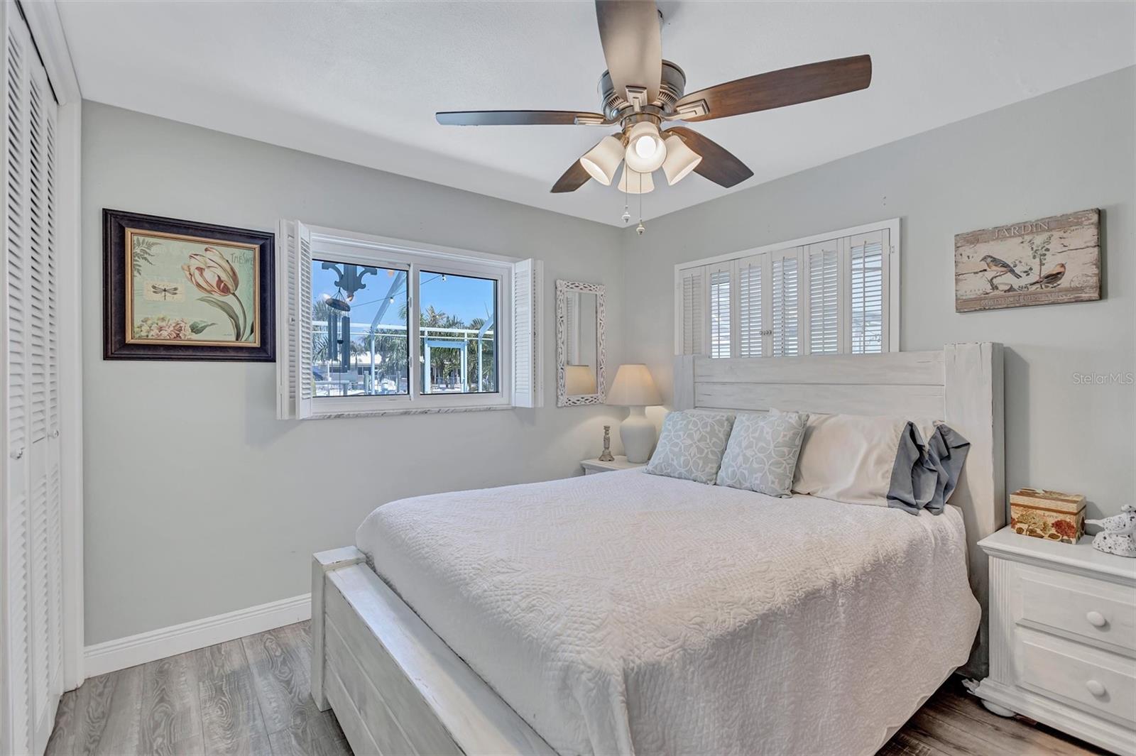 563 LEWIS BLVD SE, ST PETERSBURG, FL, 33705