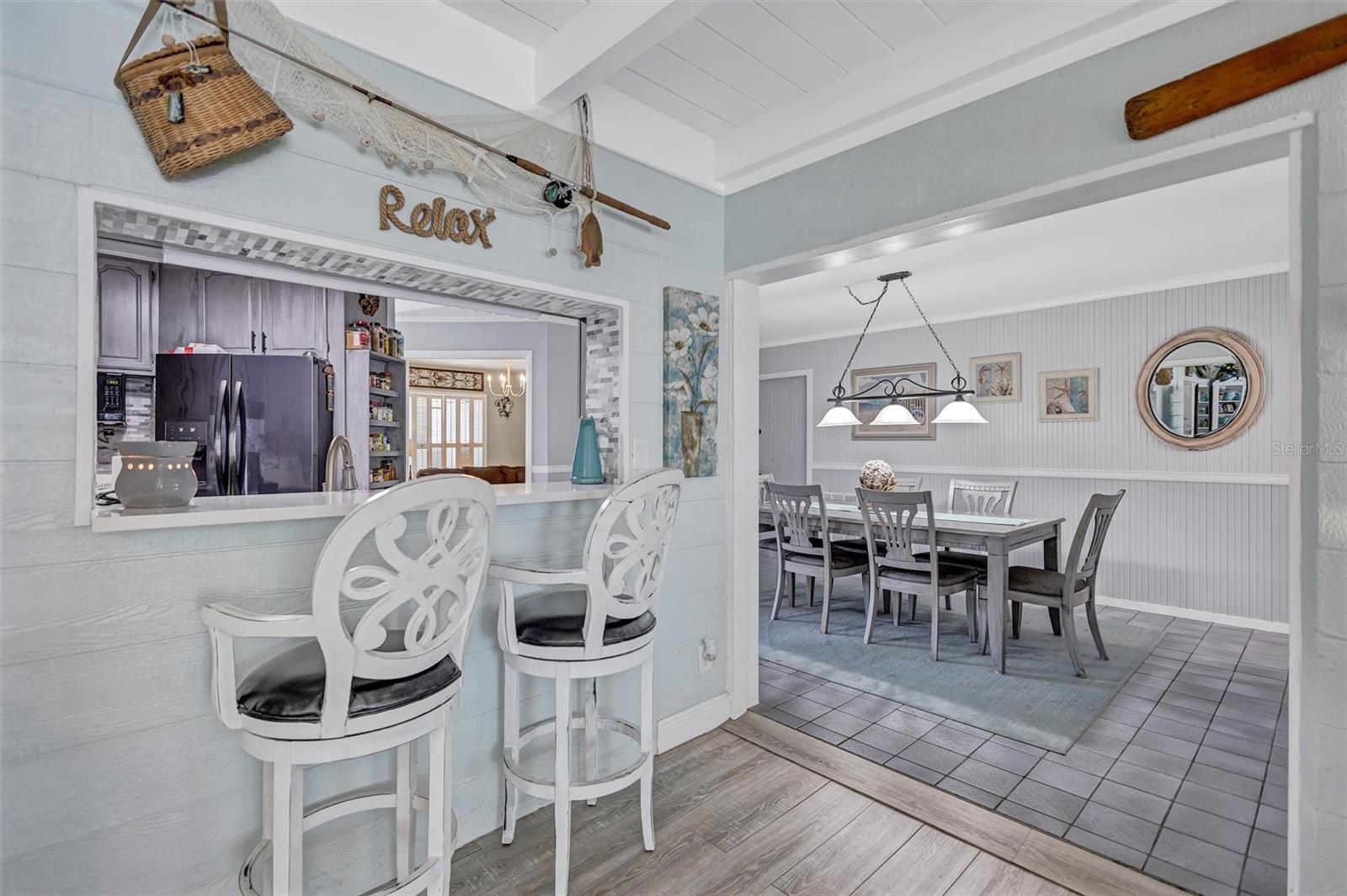 563 LEWIS BLVD SE, ST PETERSBURG, FL, 33705