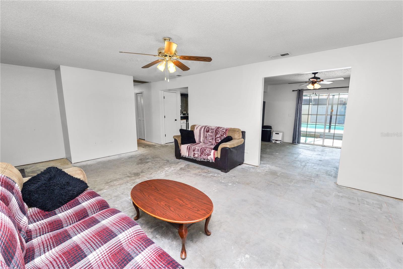 8505 TOCOI PATH, LAKELAND, FL, 33810