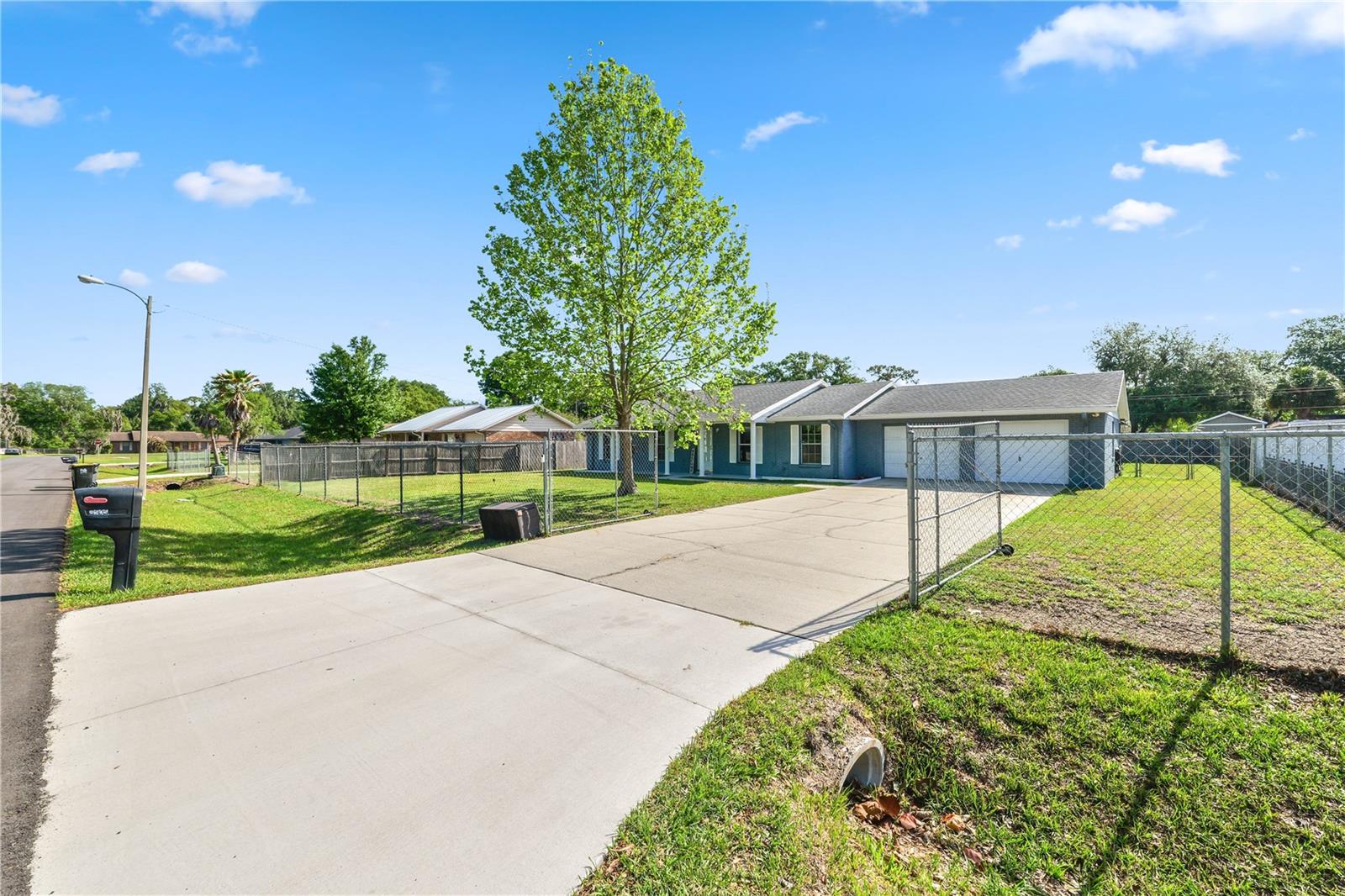 8505 TOCOI PATH, LAKELAND, FL, 33810