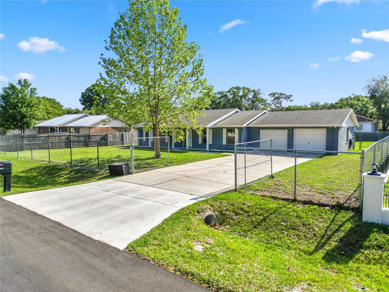 8505 TOCOI PATH, LAKELAND, FL, 33810