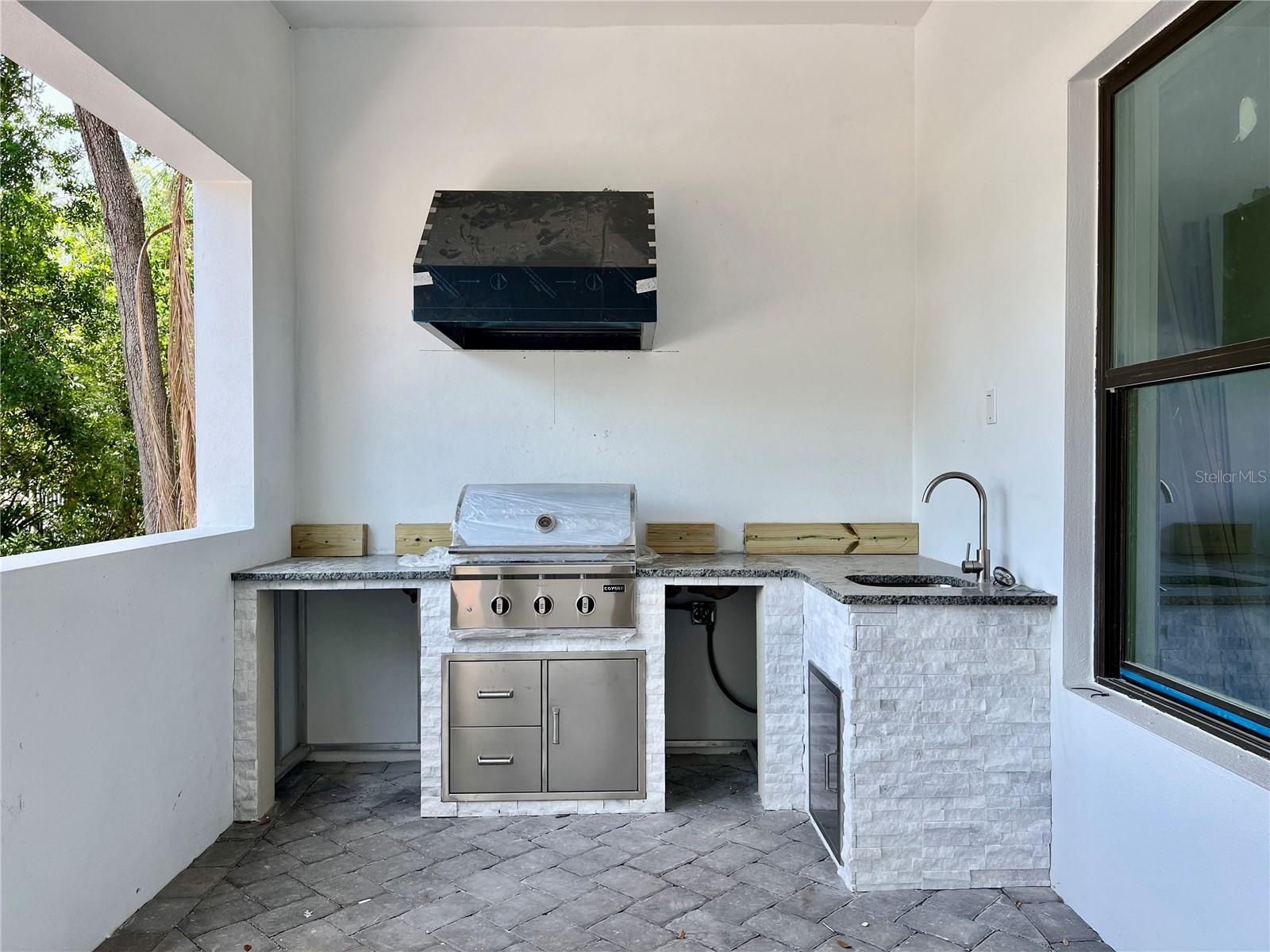 4633 W KENSINGTON AVE, TAMPA, FL, 33629