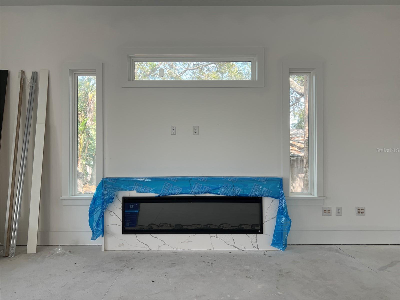 4633 W KENSINGTON AVE, TAMPA, FL, 33629