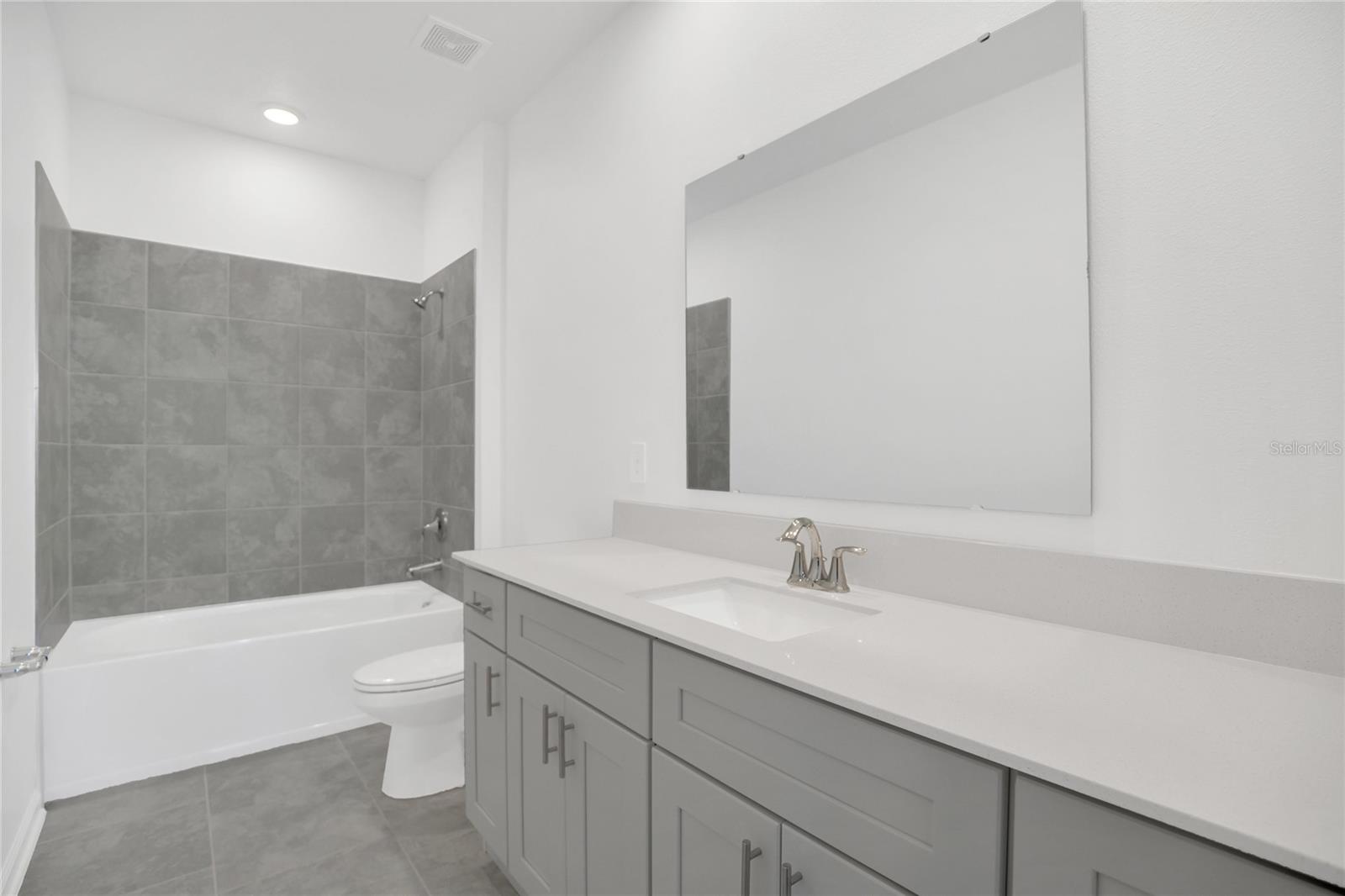 2048 SHAGGY FISHER DR, APOPKA, FL, 32712