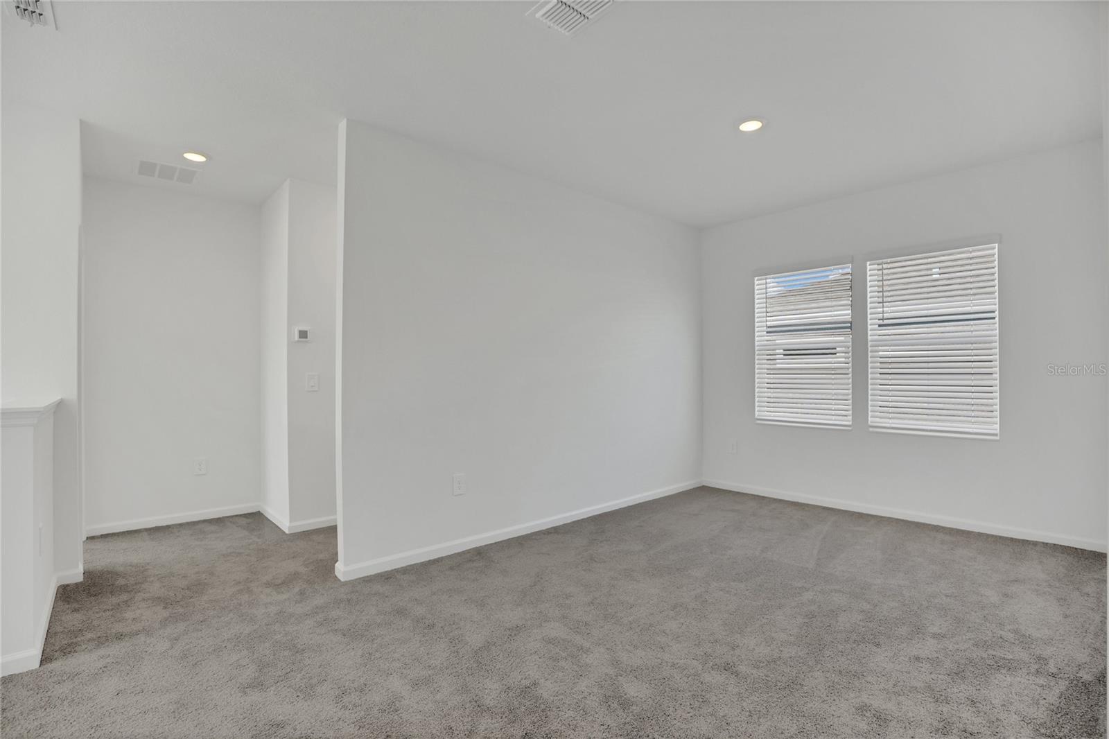 2048 SHAGGY FISHER DR, APOPKA, FL, 32712