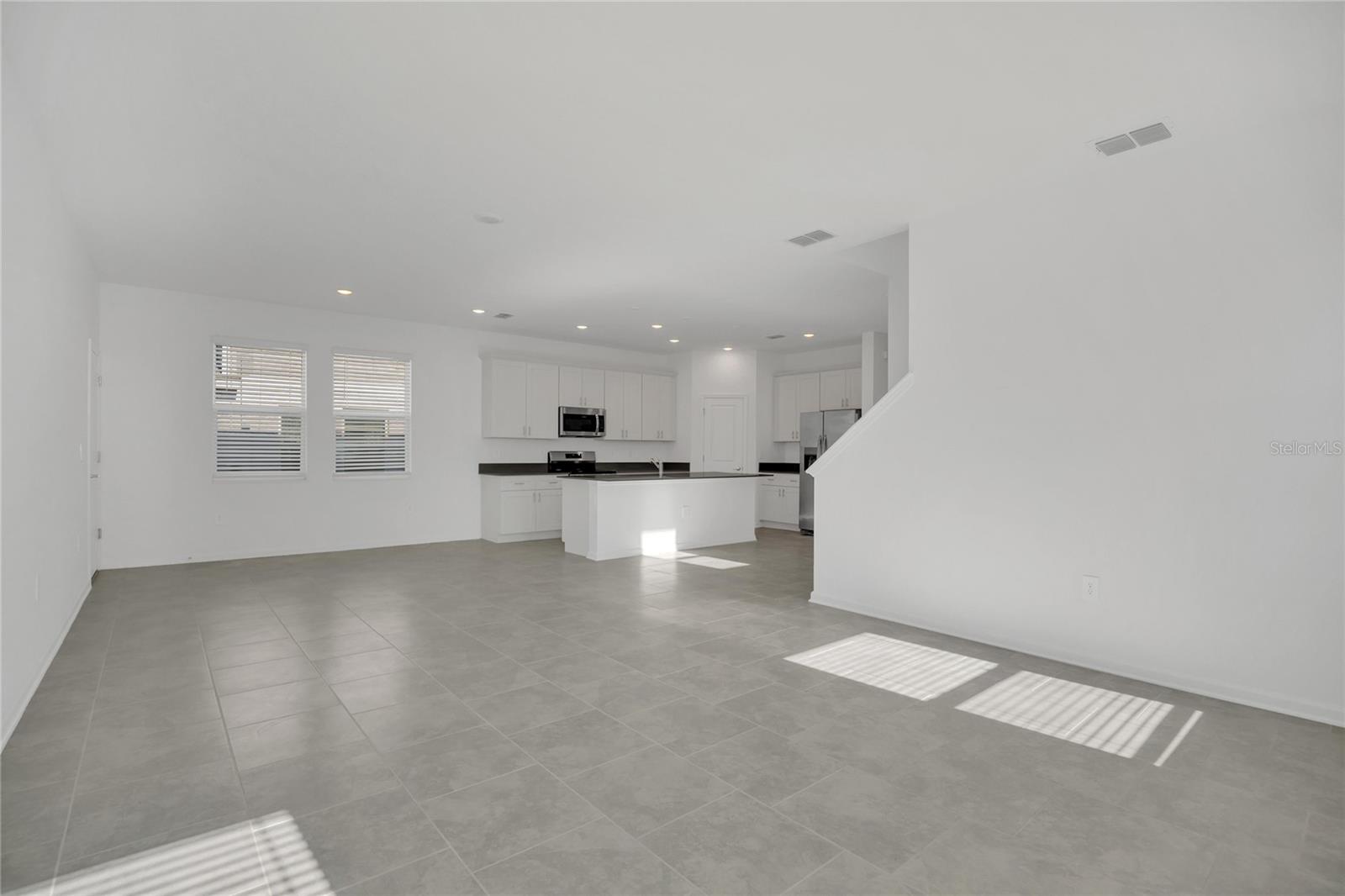 2048 SHAGGY FISHER DR, APOPKA, FL, 32712