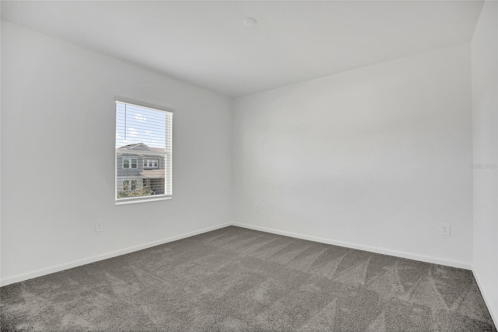 2048 SHAGGY FISHER DR, APOPKA, FL, 32712